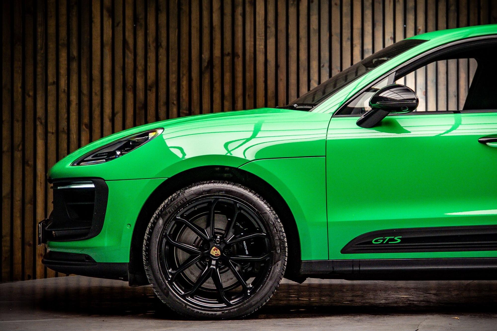 PORSCHE MACAN ESTATE GTS 5dr PDK for sale UK - Slide 9