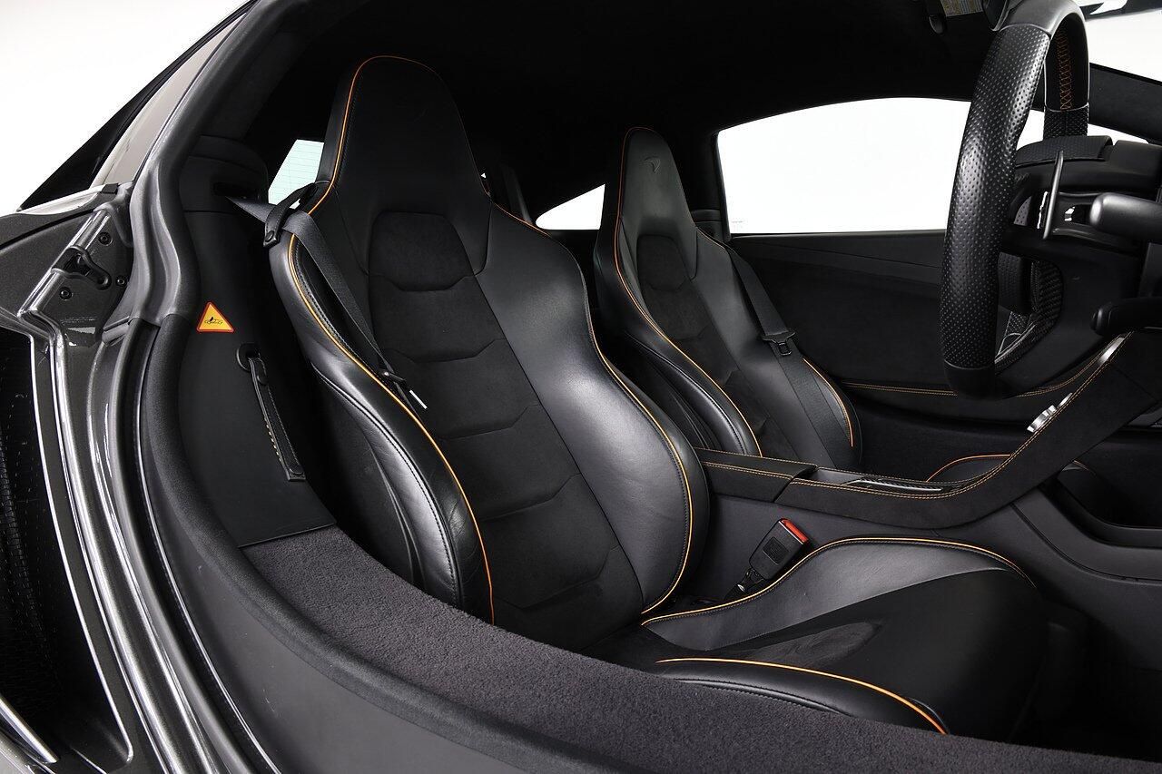 MCLAREN 650 S COUPE V8 2dr SSG Auto for sale UK - Slide 7