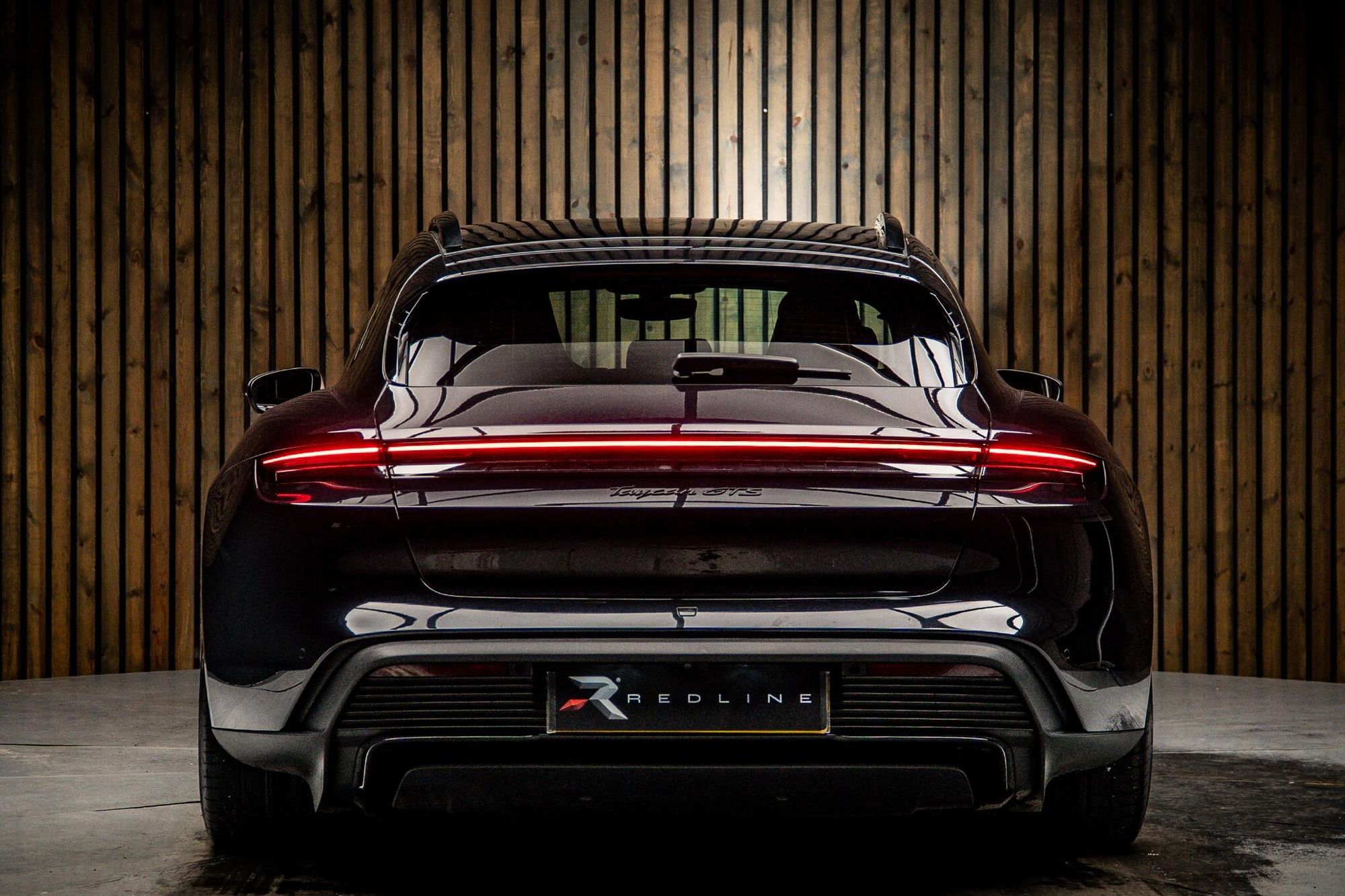 PORSCHE TAYCAN SPORT TURISMO 440kW GTS 93kWh 5dr Auto for sale UK - Slide 6