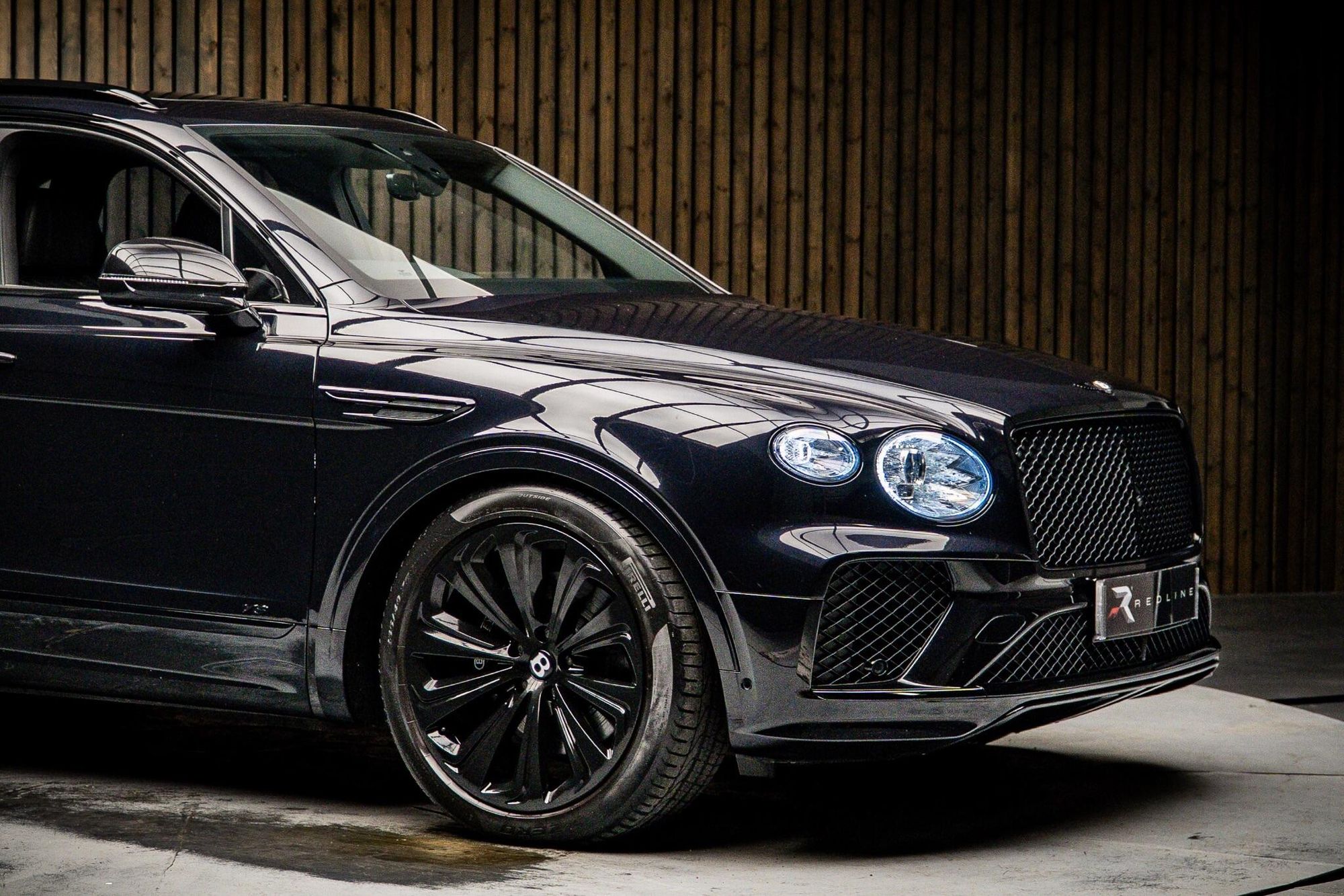 BENTLEY BENTAYGA ESTATE 4.0 V8 5dr Auto for sale UK - Slide 10