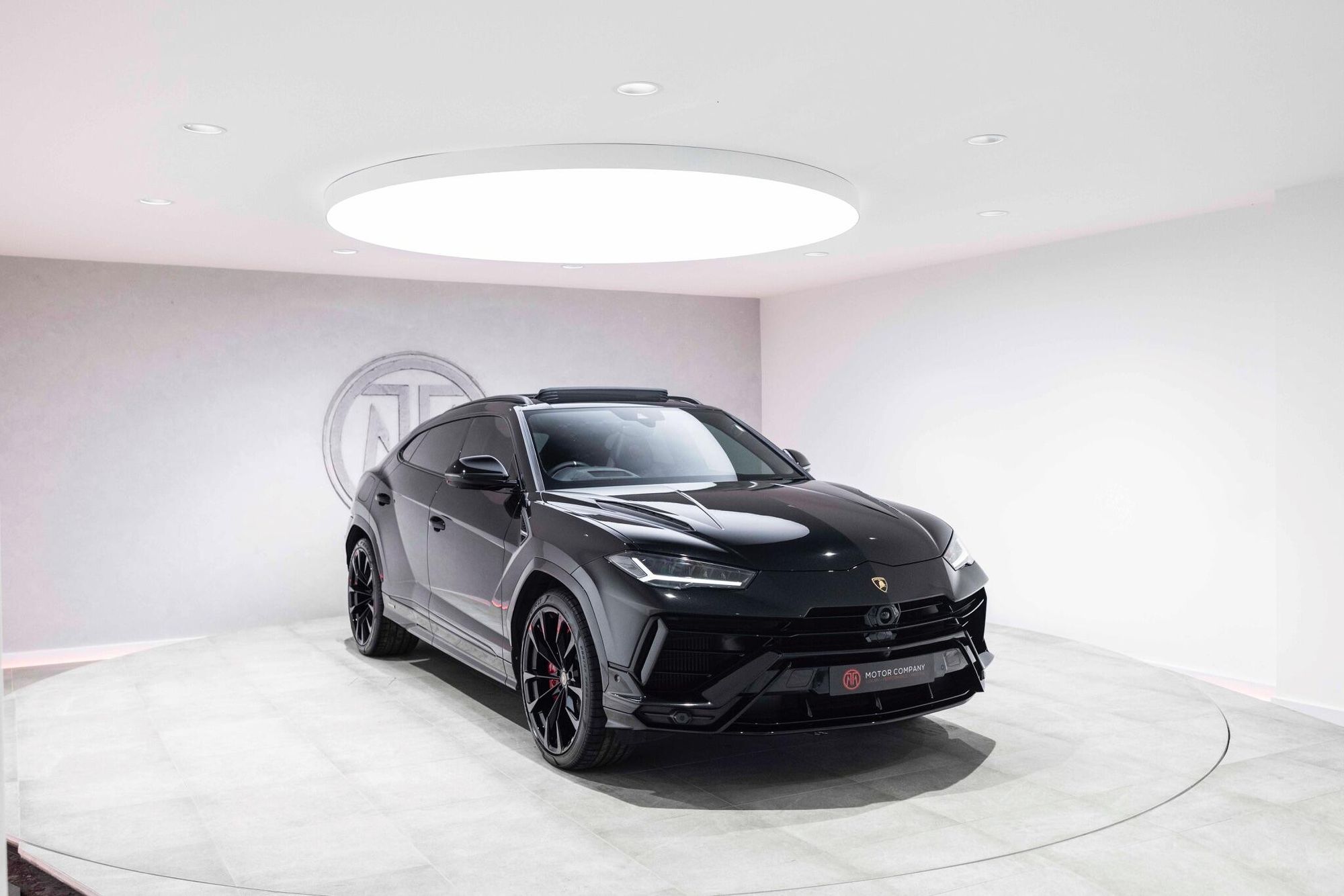 LAMBORGHINI URUS ESTATE 4.0T FSI V8 S 5dr Auto for sale UK - Slide 5