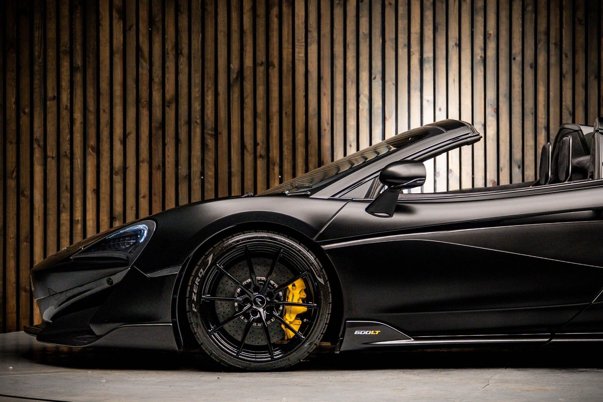 MCLAREN 600LT SPIDER V8 2dr SSG Auto for sale UK - Slide 9