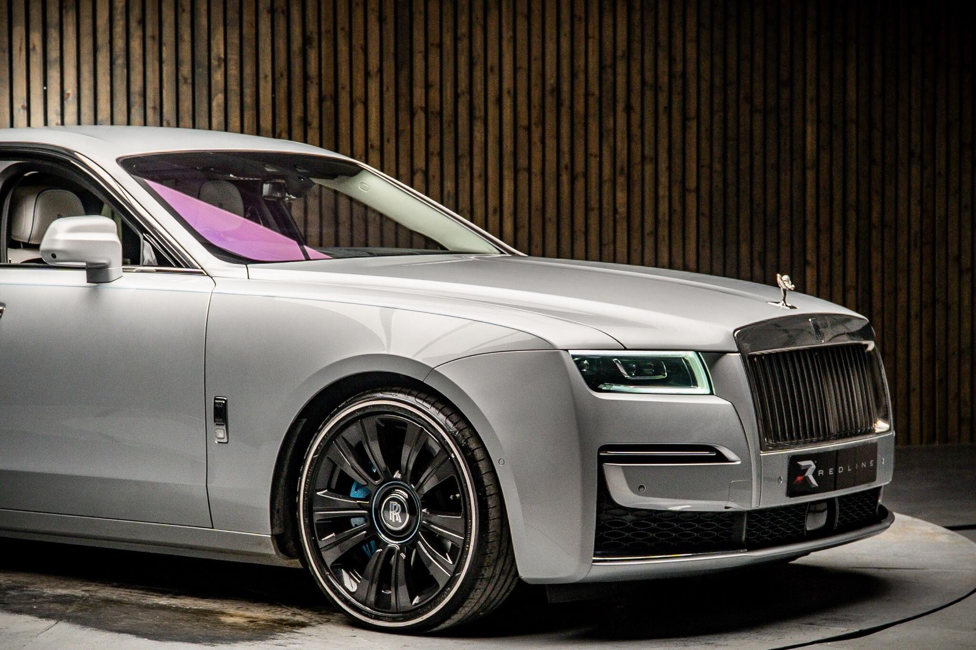 ROLLS-ROYCE GHOST SALOON 4dr Auto for sale UK - Slide 10