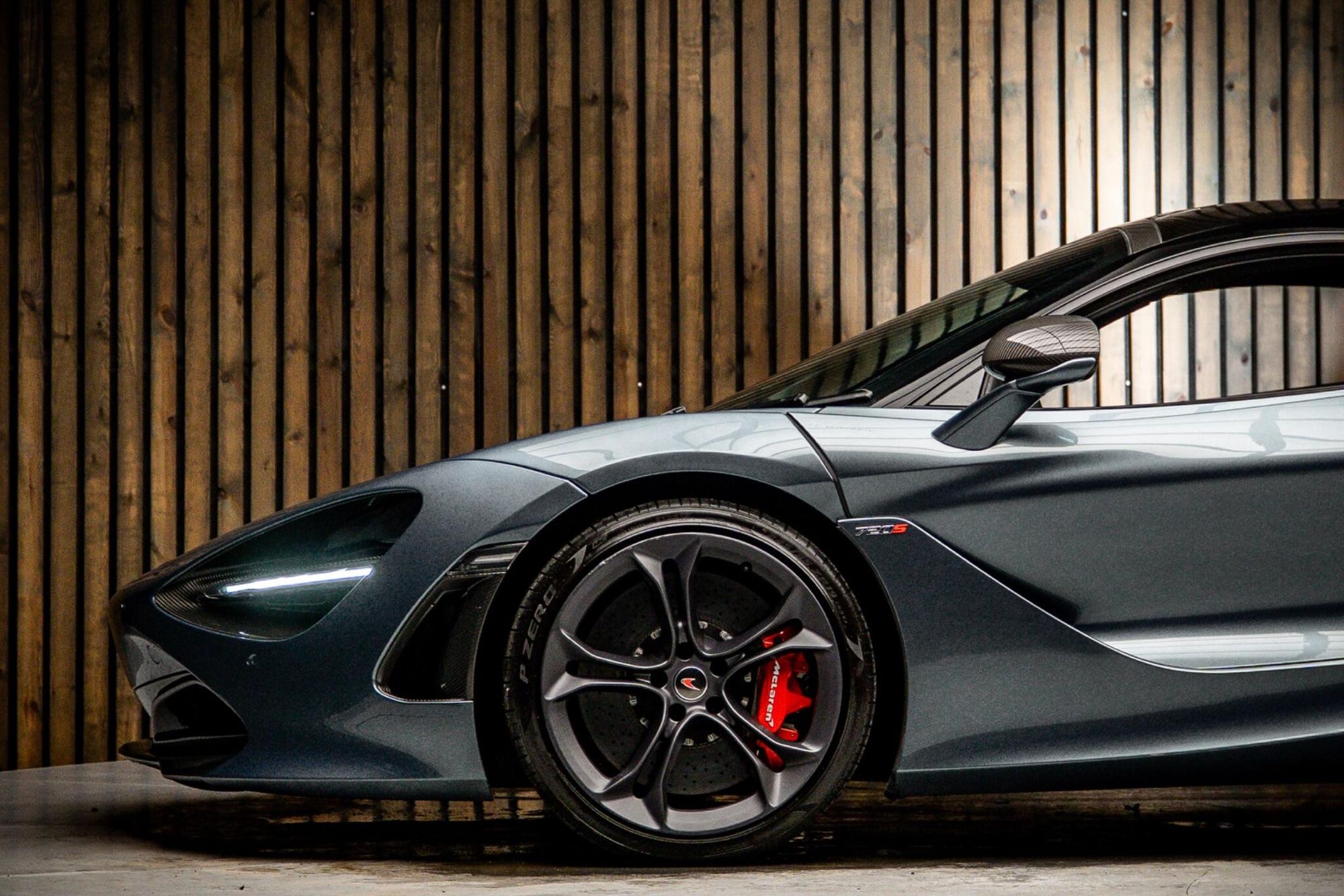 MCLAREN 720 S COUPE V8 Performance 2dr SSG Auto for sale UK - Slide 9