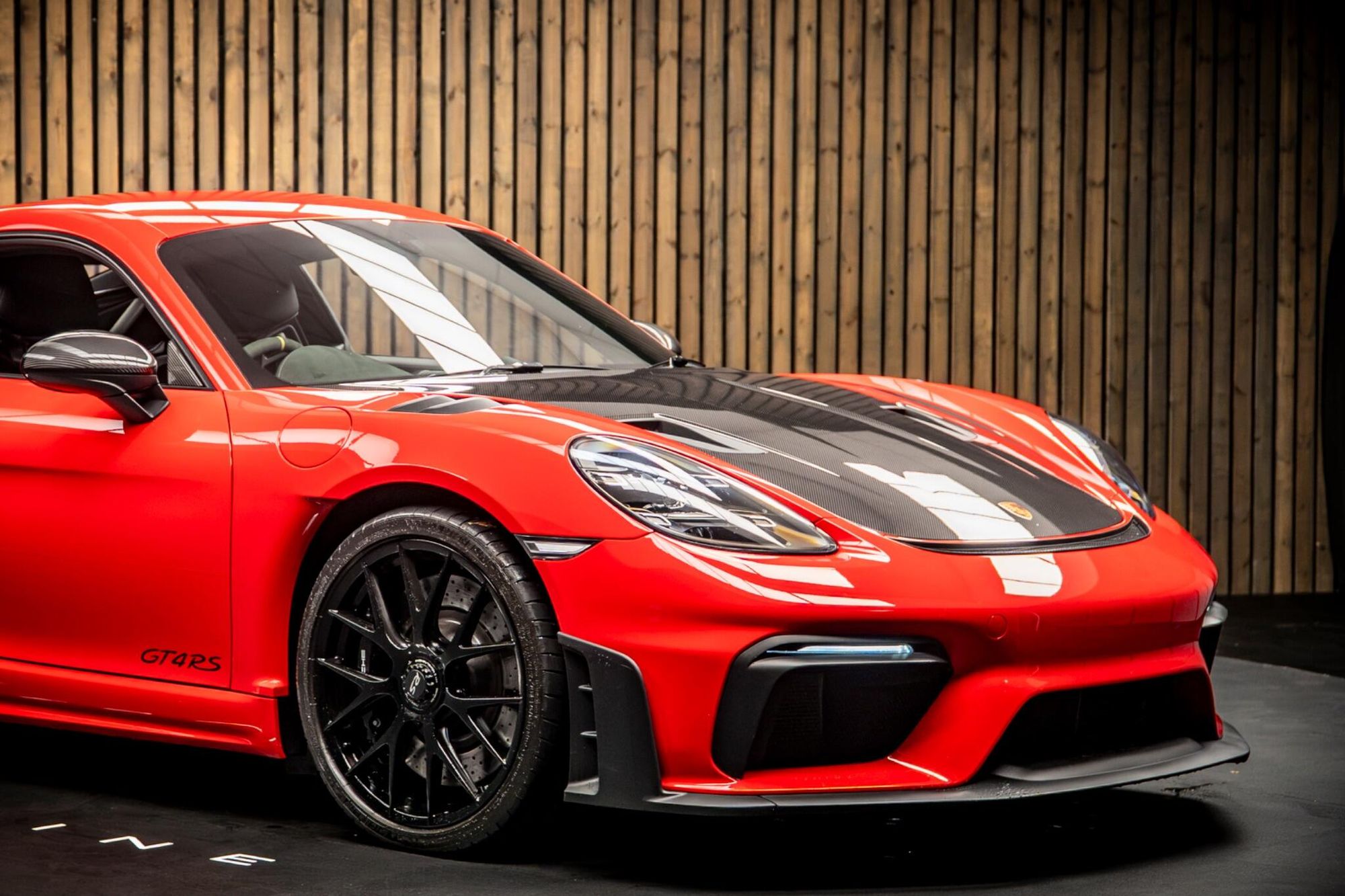 PORSCHE CAYMAN 718 COUPE 4.0 GT4 RS 2dr PDK for sale UK - Slide 10