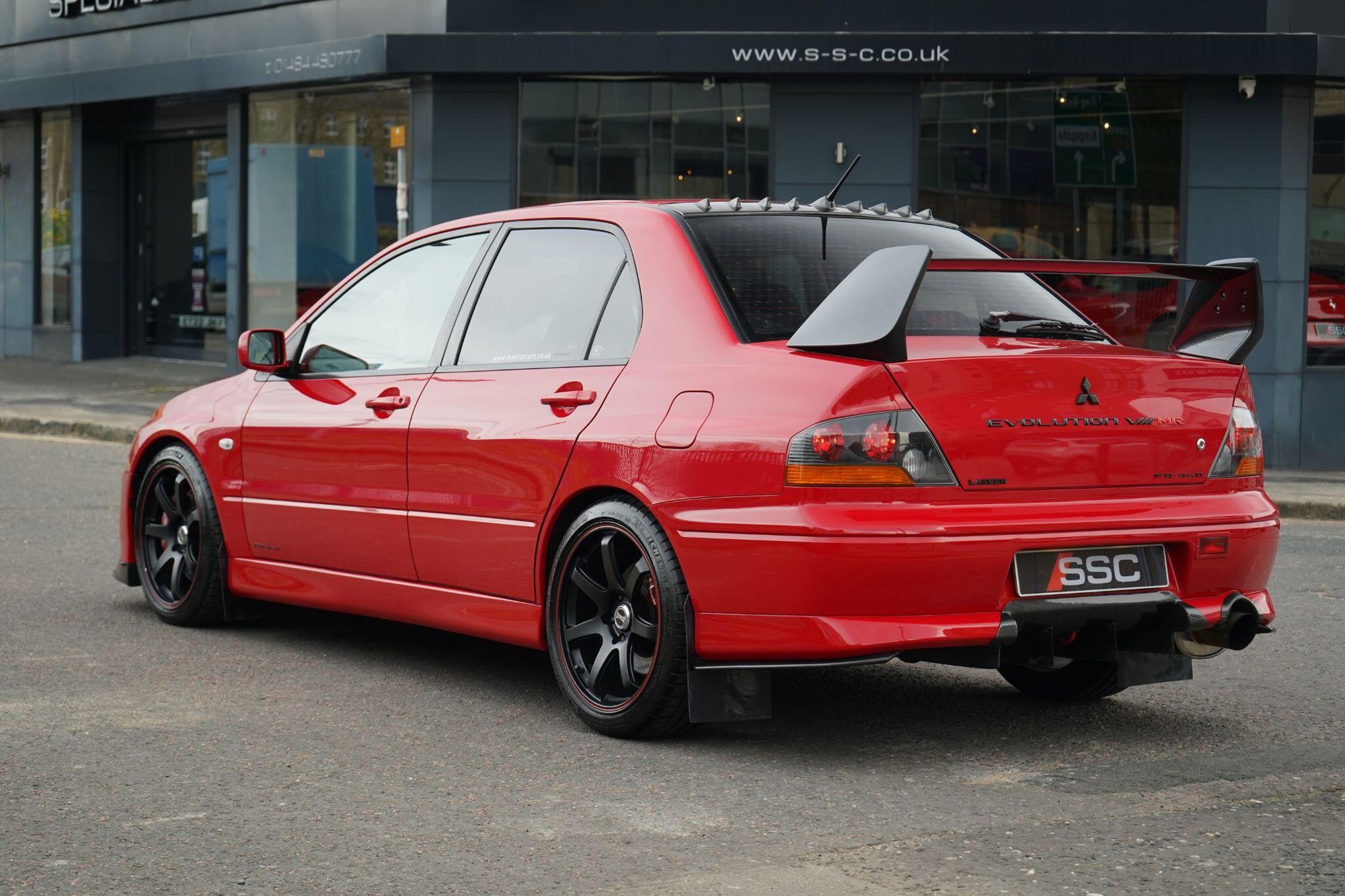 MITSUBISHI LANCER EVOLUTION VIII SALOON 2.0 MR FQ-320 4dr for sale UK - Slide 10