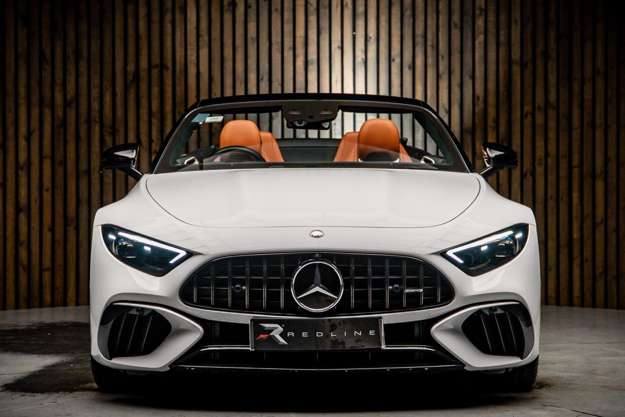 MERCEDES-BENZ SL CLASS SL AMG CONVERTIBLE SL 55 4Matic+ Premium Plus 2dr Auto for sale UK - Slide 5