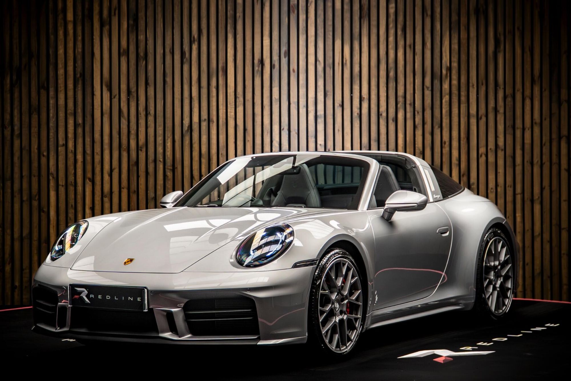 PORSCHE 911 [992] TARGA 4 S 2dr PDK for sale UK - Slide 8
