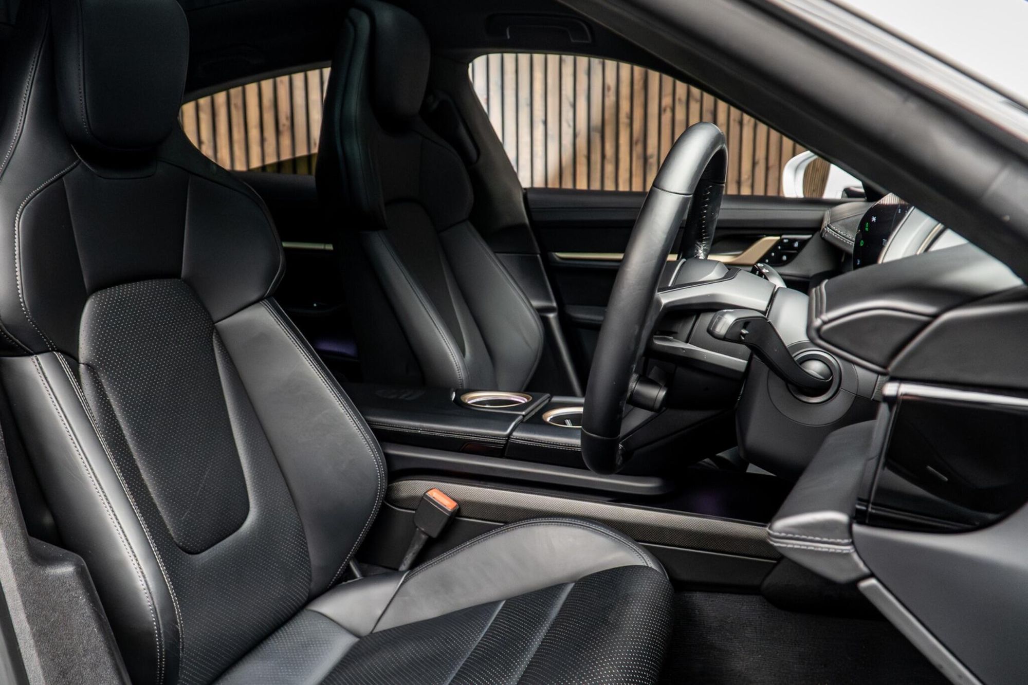 PORSCHE TAYCAN SALOON 560kW Turbo S 93kWh 4dr Auto for sale UK - Slide 2