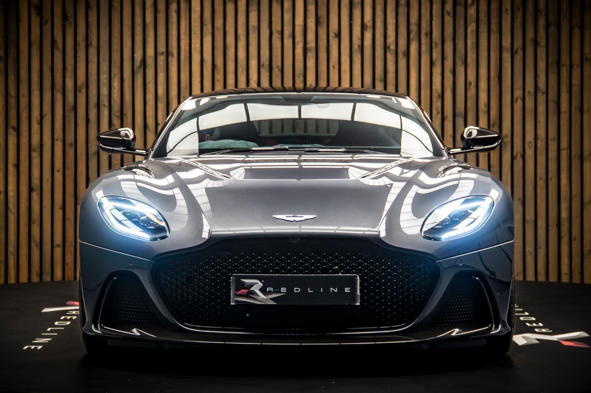 ASTON MARTIN DBS COUPE V12 770 ULTIMATE 2dr Touchtronic Auto for sale UK - Slide 4