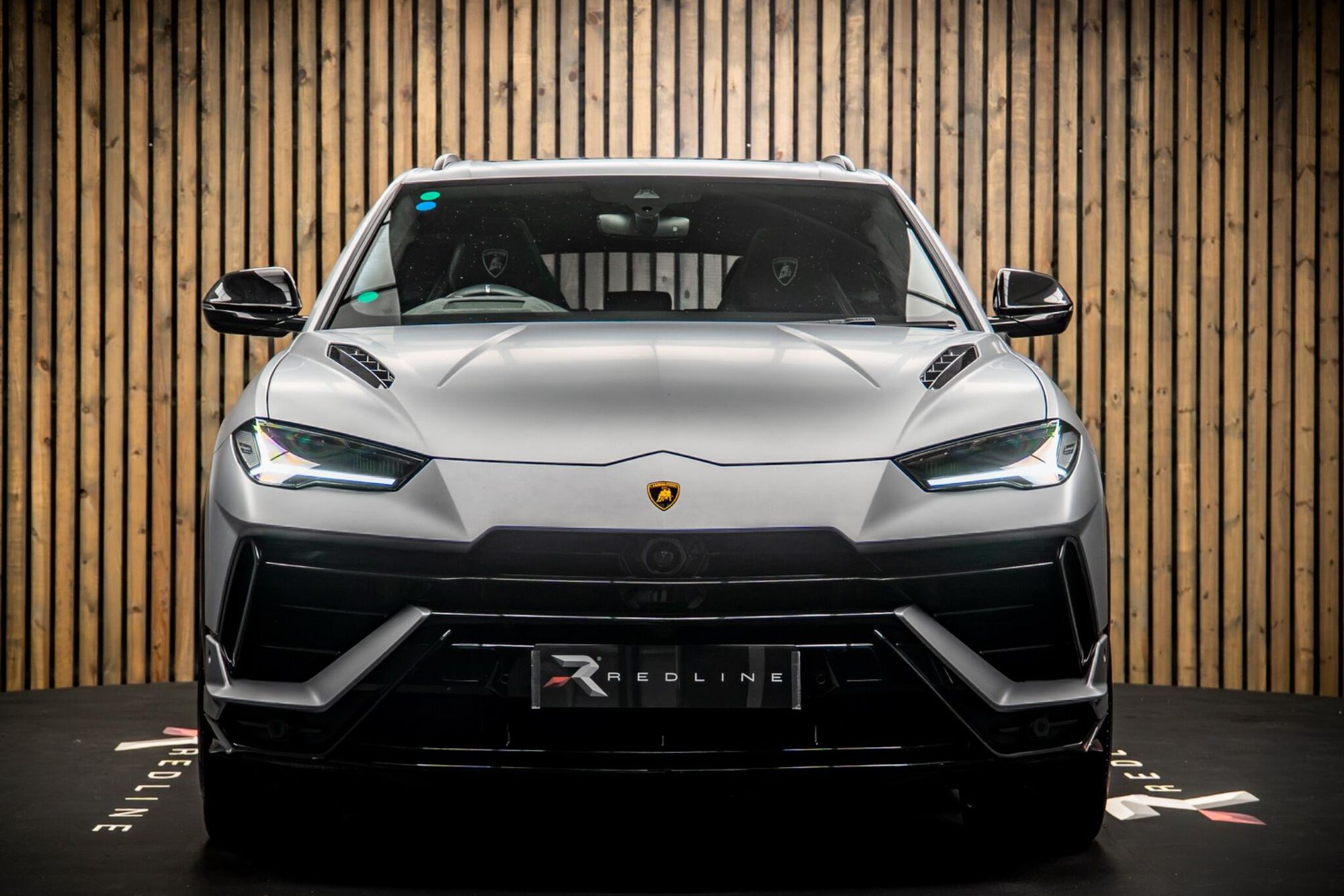 LAMBORGHINI URUS ESTATE 4.0T FSI V8 S 5dr Auto for sale UK - Slide 5
