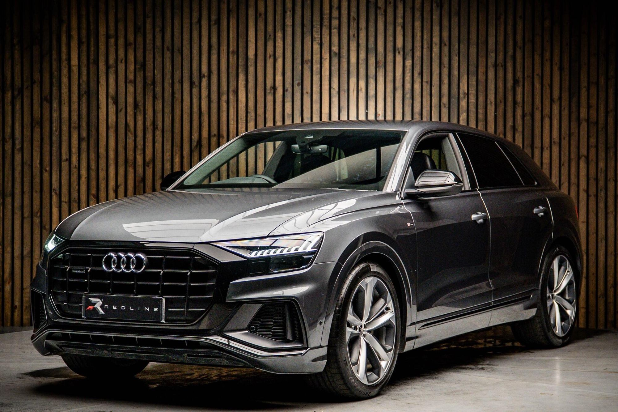 AUDI Q8 ESTATE 55 TFSI Quattro Black Edition 5dr Tiptronic for sale UK - Slide 8