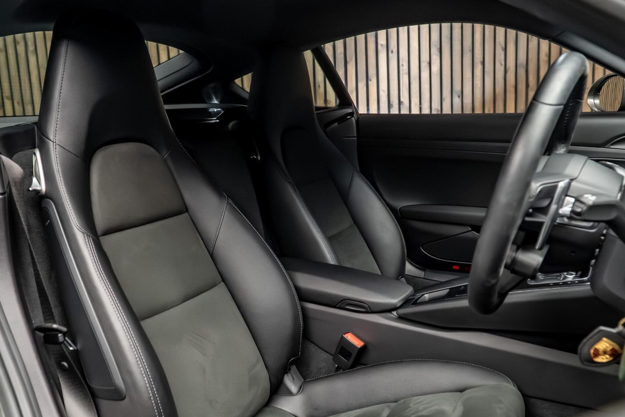 PORSCHE CAYMAN 718 COUPE 2.0 2dr PDK for sale UK - Slide 2