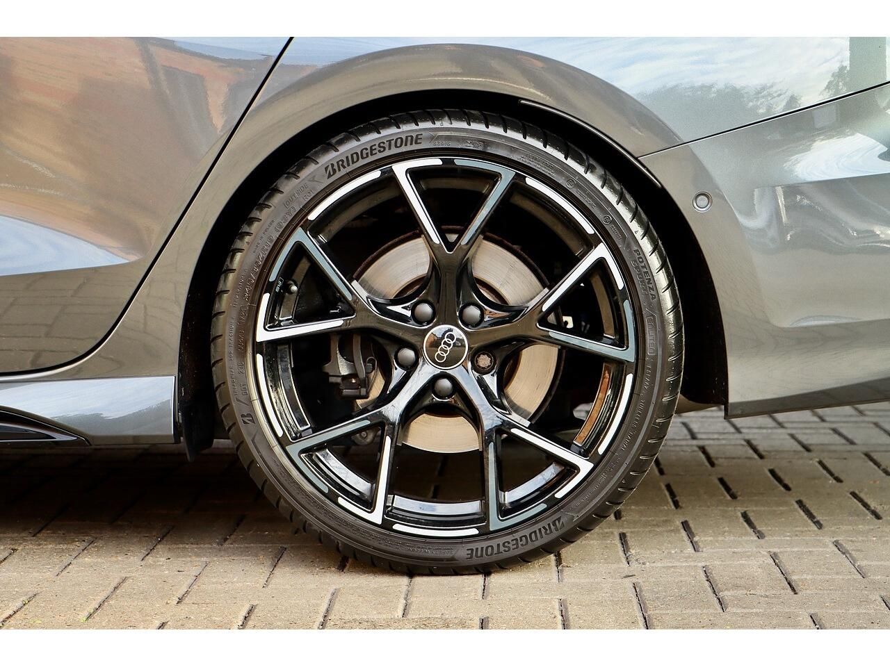 AUDI RS3 RS 3 SALOON RS 3 TFSI Quattro Vorsprung 4dr S Tronic for sale UK - Slide 10