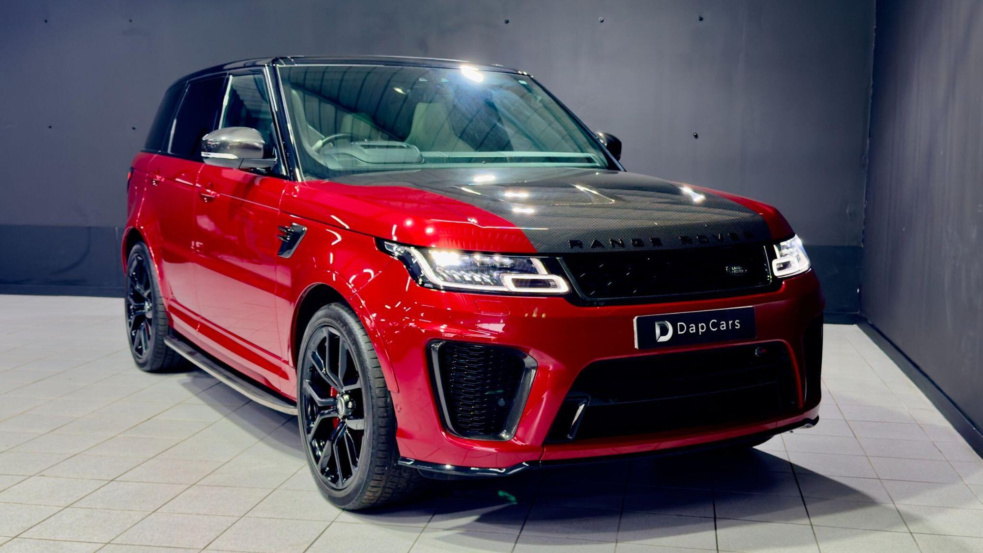 LAND ROVER RANGE ROVER SPORT ESTATE 5.0 P575 S/C SVR Carbon Edition 5dr Auto for sale UK - Slide 7