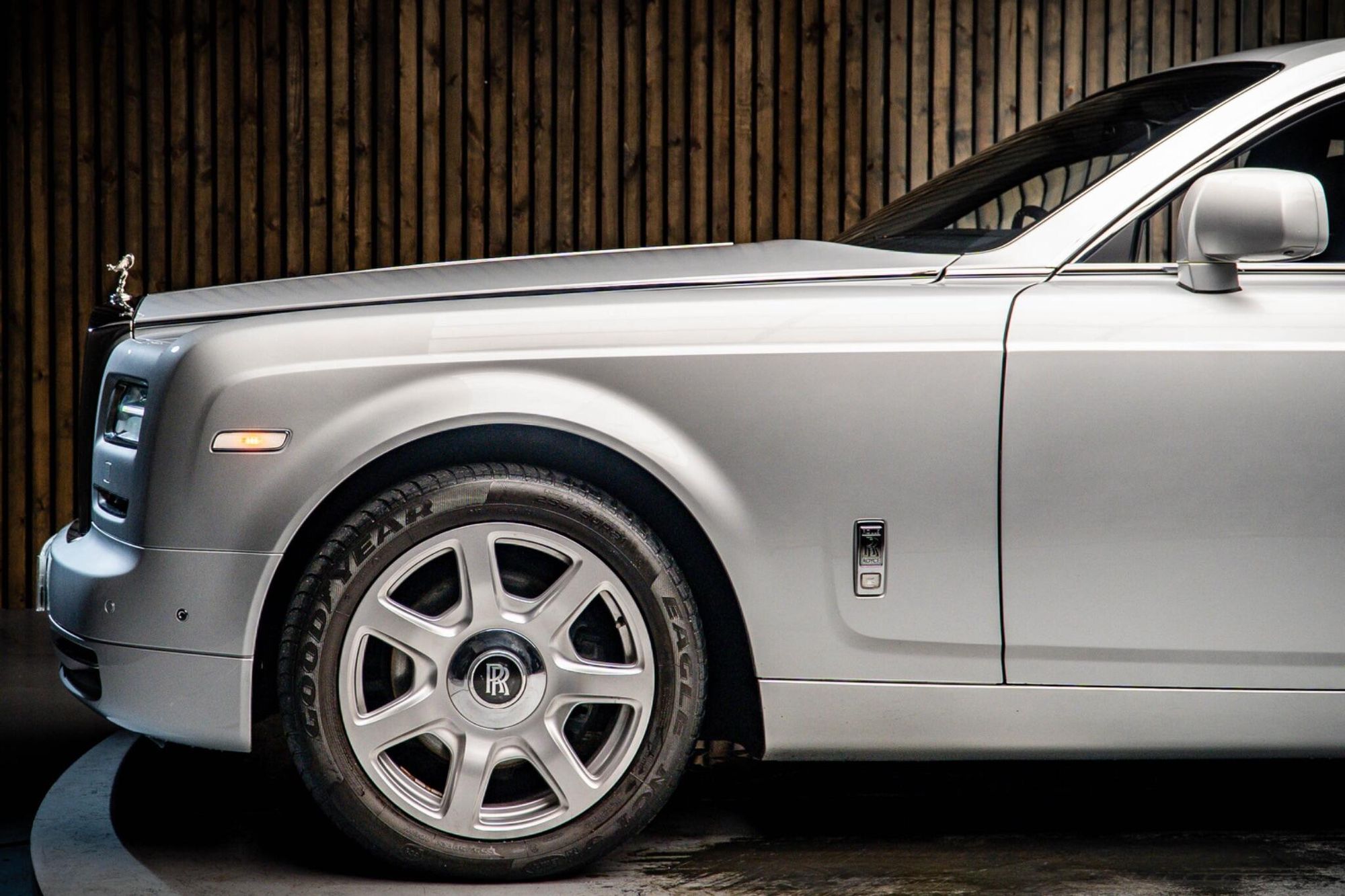 Rolls-Royce Phantom II Saloon 6.7 4 Door Auto for sale UK - Slide 9