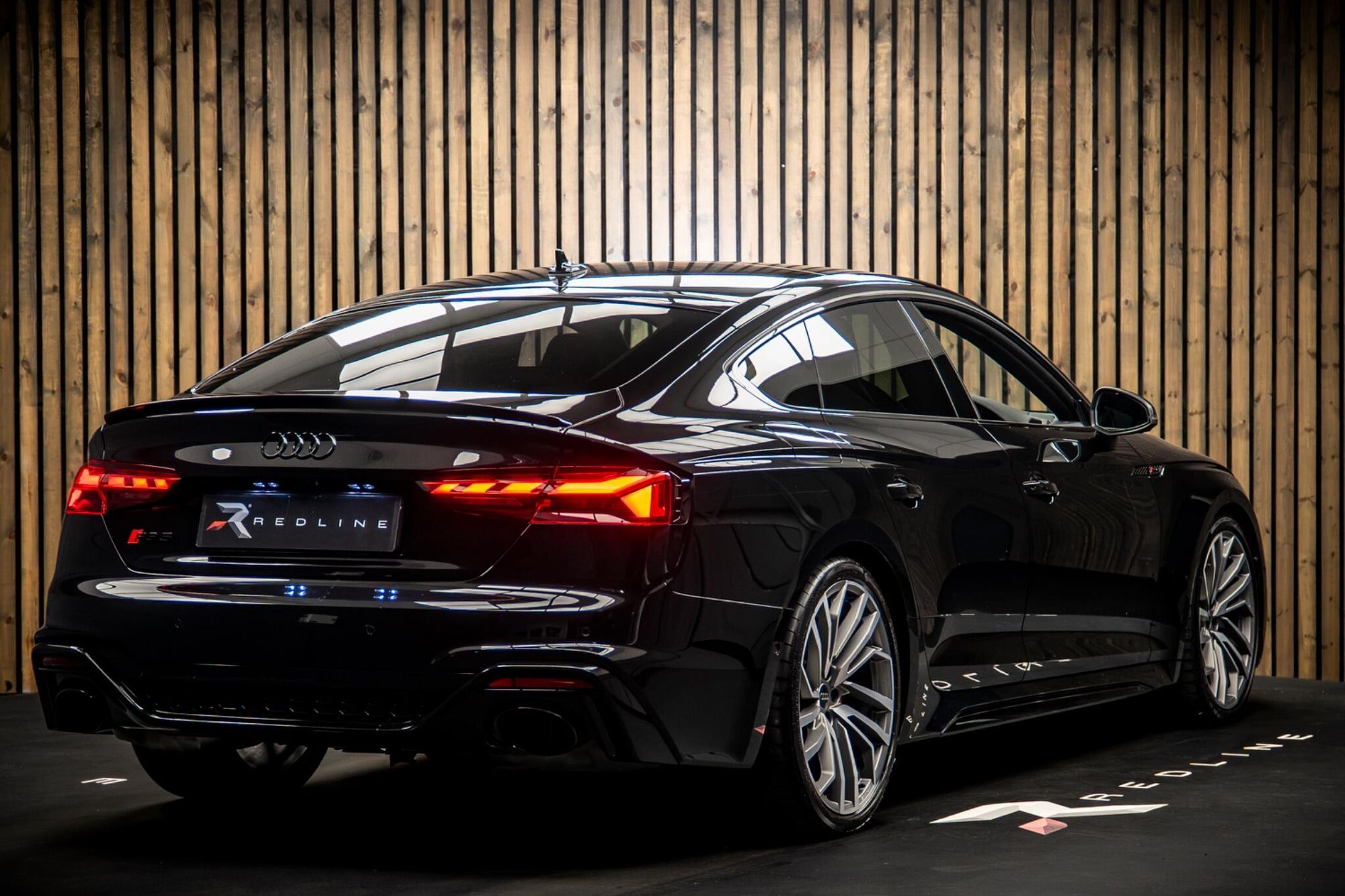 AUDI RS5 RS 5 SPORTBACK RS 5 TFSI Quattro Vorsprung 5dr Tiptronic for sale UK - Slide 4