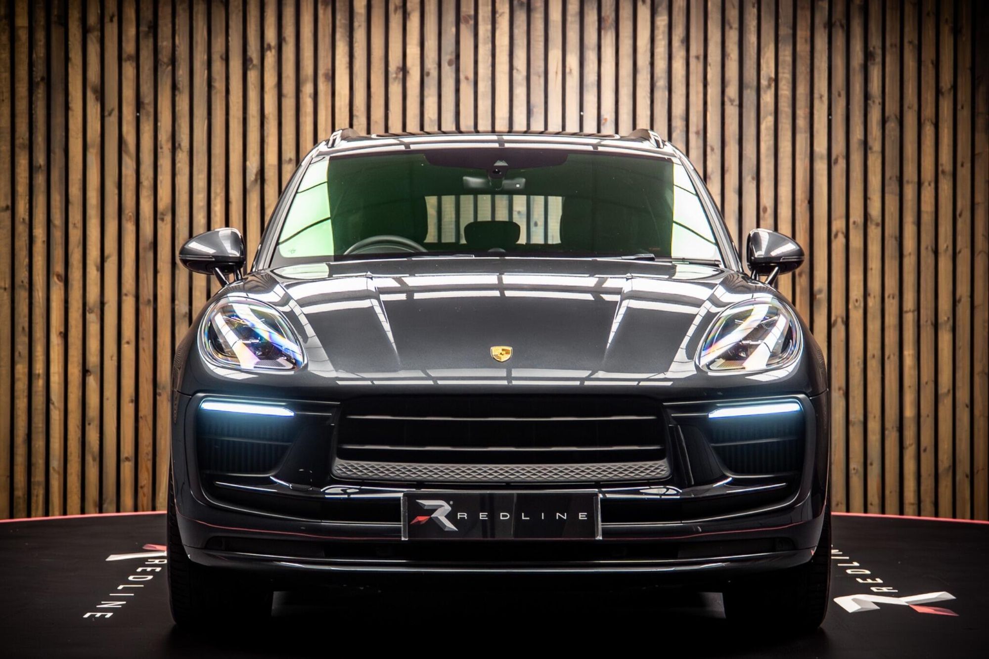 PORSCHE MACAN ESTATE GTS 5dr PDK for sale UK - Slide 5