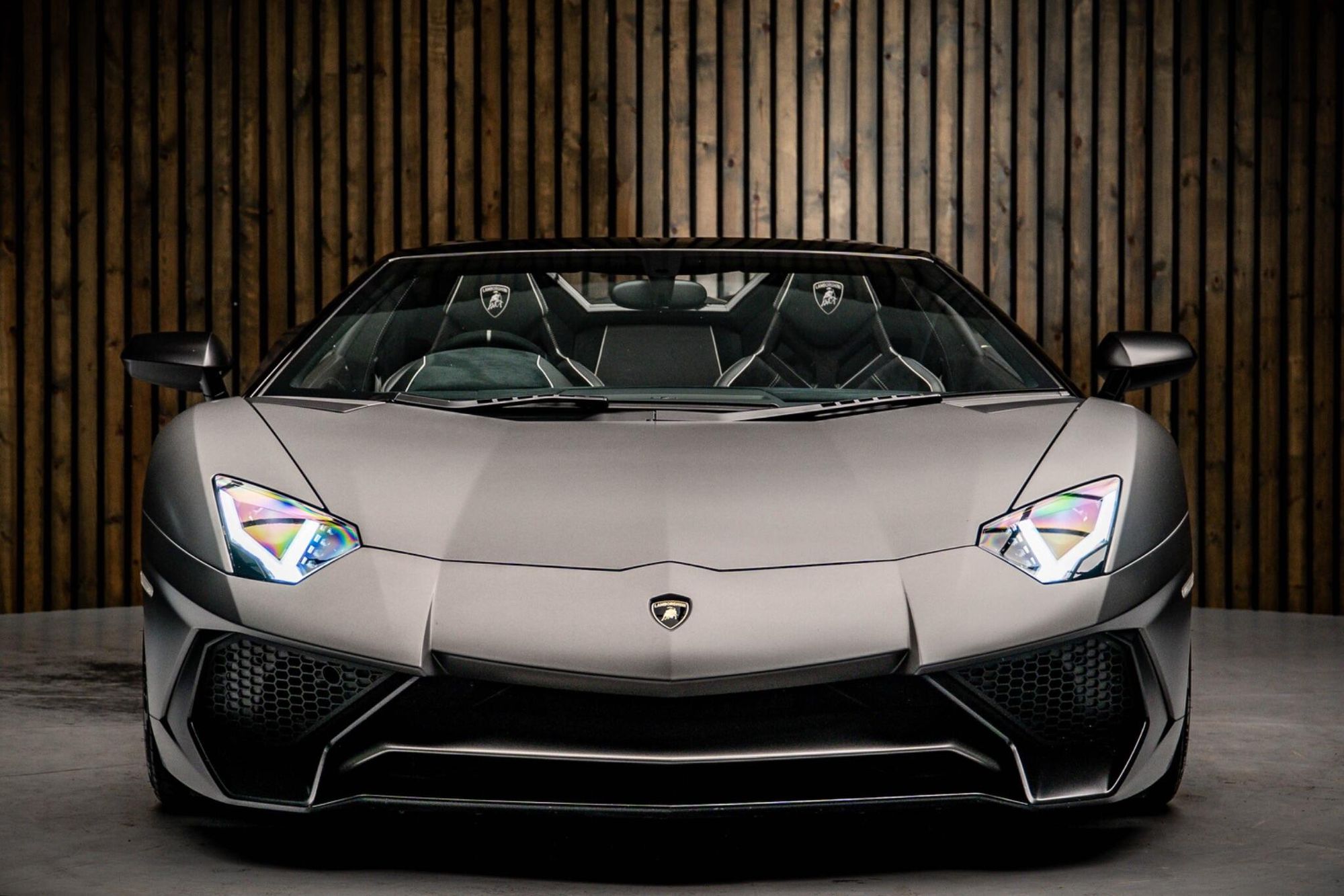 LAMBORGHINI AVENTADOR ROADSTER LP 750-4 Superveloce 2dr ISR for sale UK - Slide 5