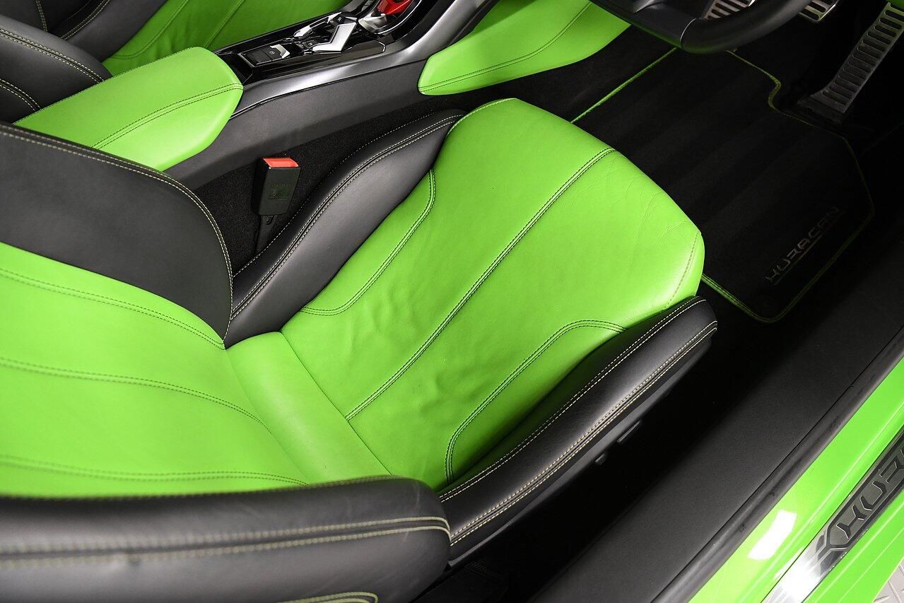 LAMBORGHINI HURACAN COUPE LP 610-4 2dr LDF for sale UK - Slide 9