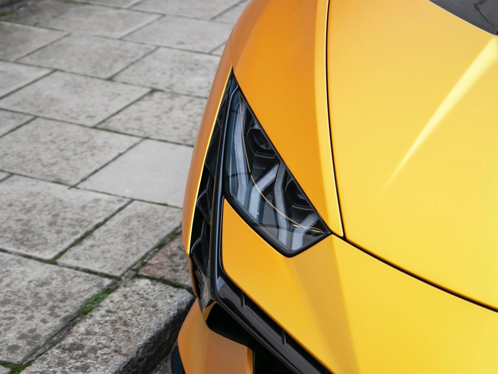 LAMBORGHINI HURACAN COUPE LP 640-4 Performante 2dr LDF for sale UK - Slide 3