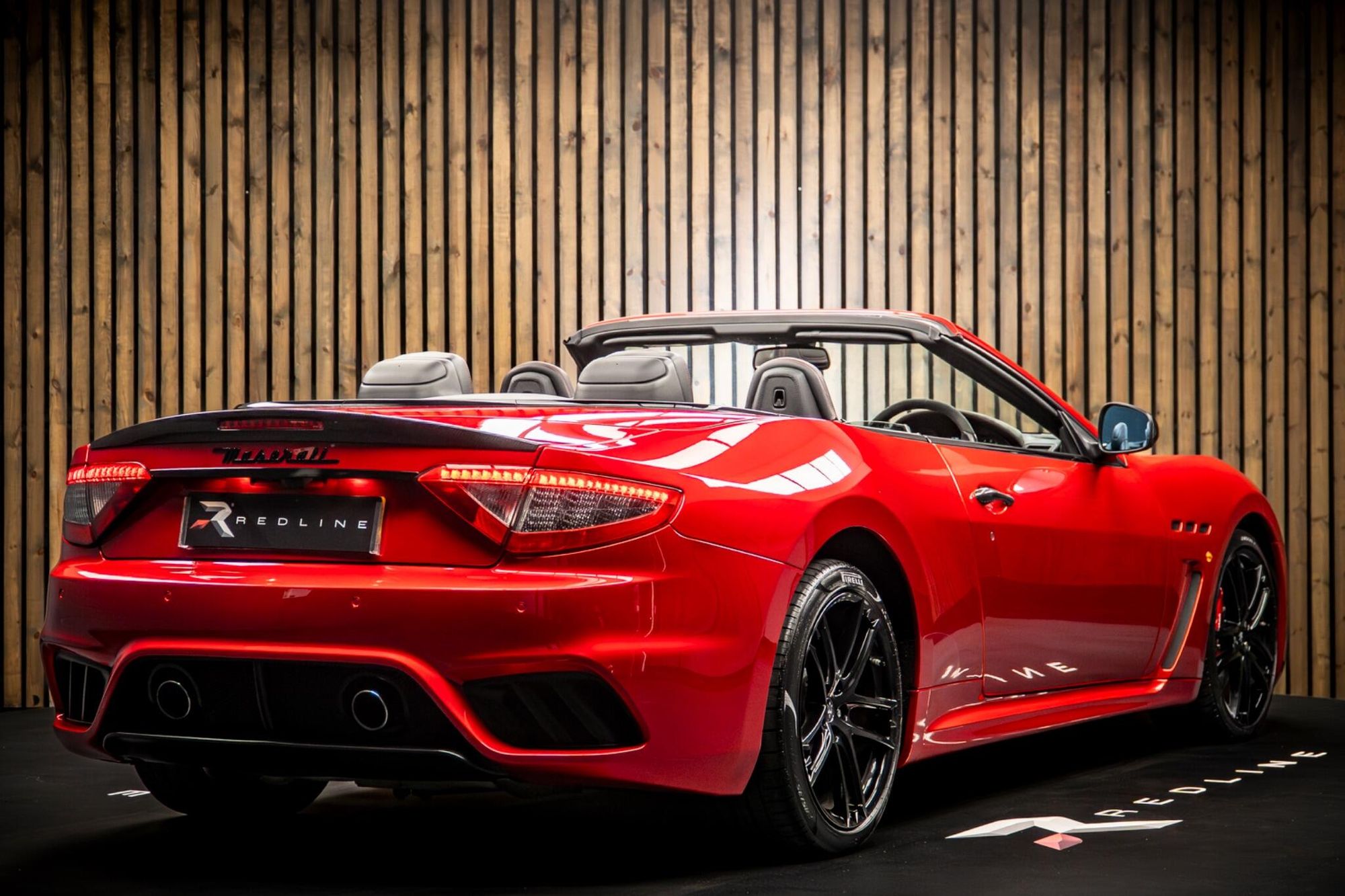 MASERATI GRANCABRIO CONVERTIBLE V8 MC 2dr MC Shift for sale UK - Slide 4