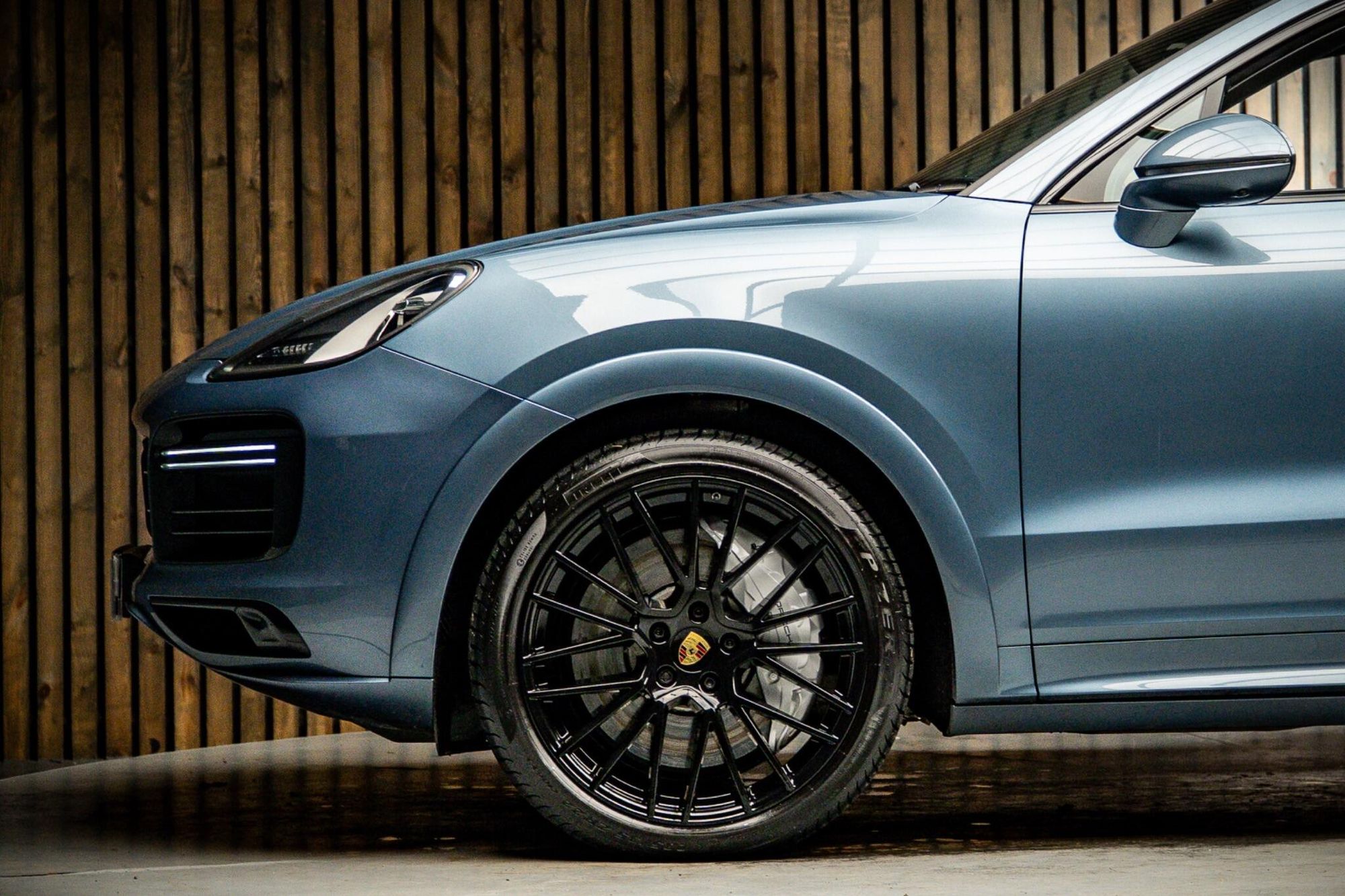 PORSCHE CAYENNE COUPE Turbo 5dr Tiptronic S for sale UK - Slide 9