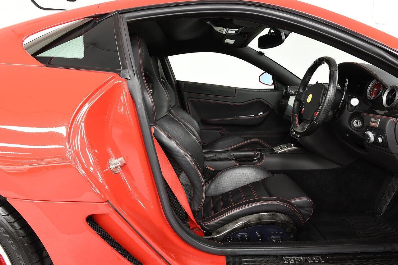 FERRARI 599 COUPE GTB Fiorano F1 2dr for sale UK - Slide 6