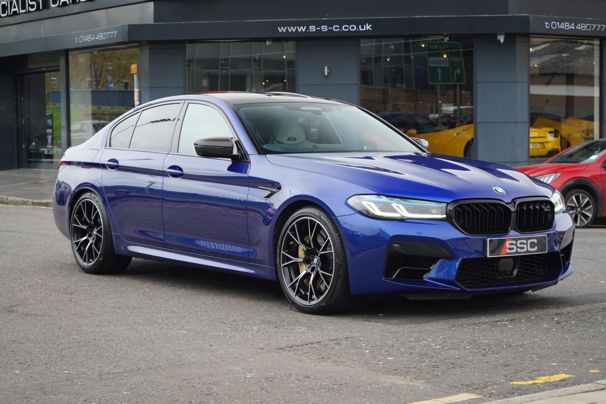 BMW M5 SALOON M5 Competition 4dr DCT for sale UK - Slide 3