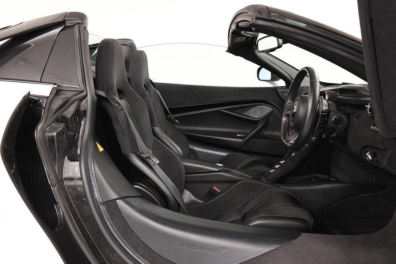 MCLAREN 720 S SPIDER V8 2dr SSG Auto for sale UK - Slide 6