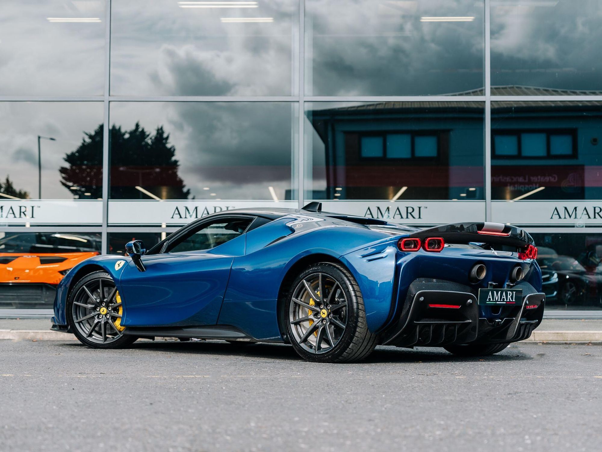 FERRARI SF90 STRADALE 2dr Auto for sale UK - Slide 3