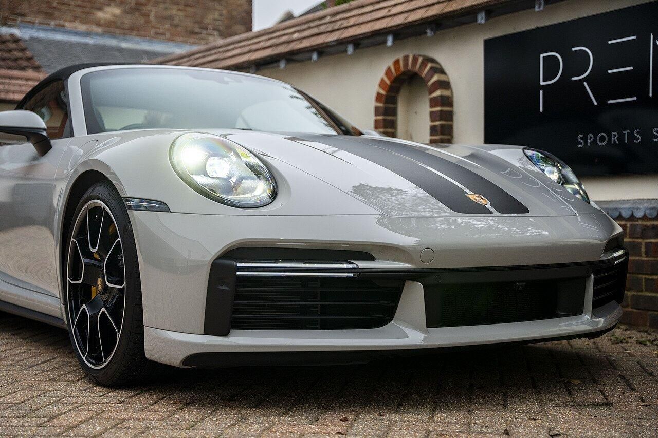 PORSCHE 911 [992] TURBO CABRIOLET S 2dr PDK for sale UK - Slide 4