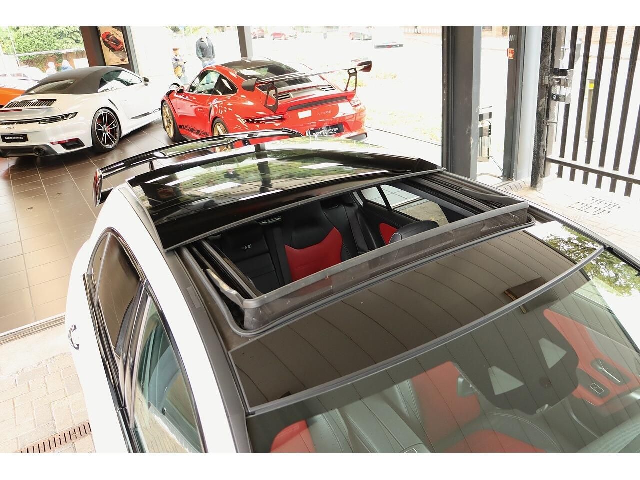 MERCEDES-BENZ A CLASS AMG HATCHBACK A35 4Matic Premium Plus 5dr Auto for sale UK - Slide 7