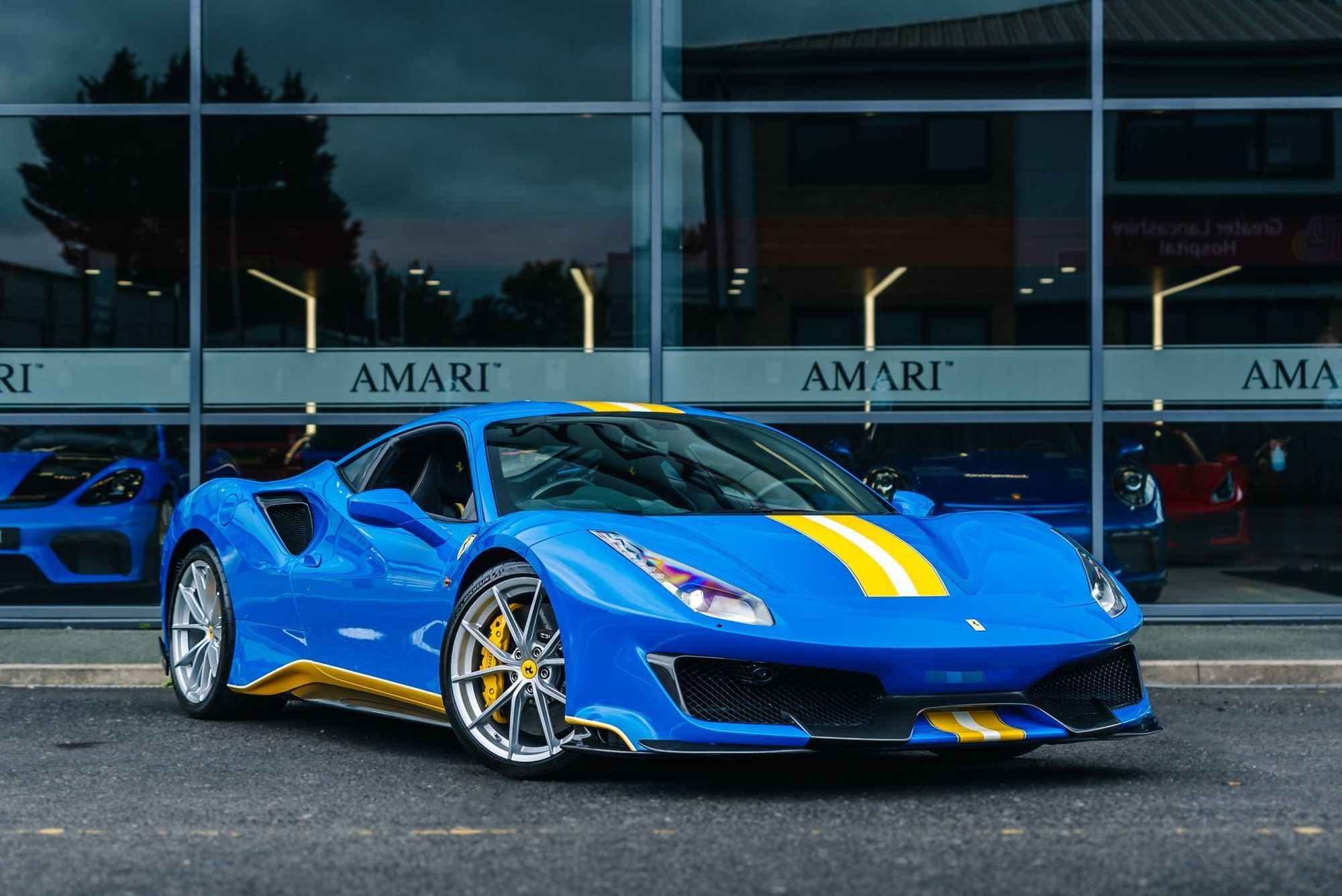 FERRARI 488 PISTA COUPE 2dr Auto for sale UK