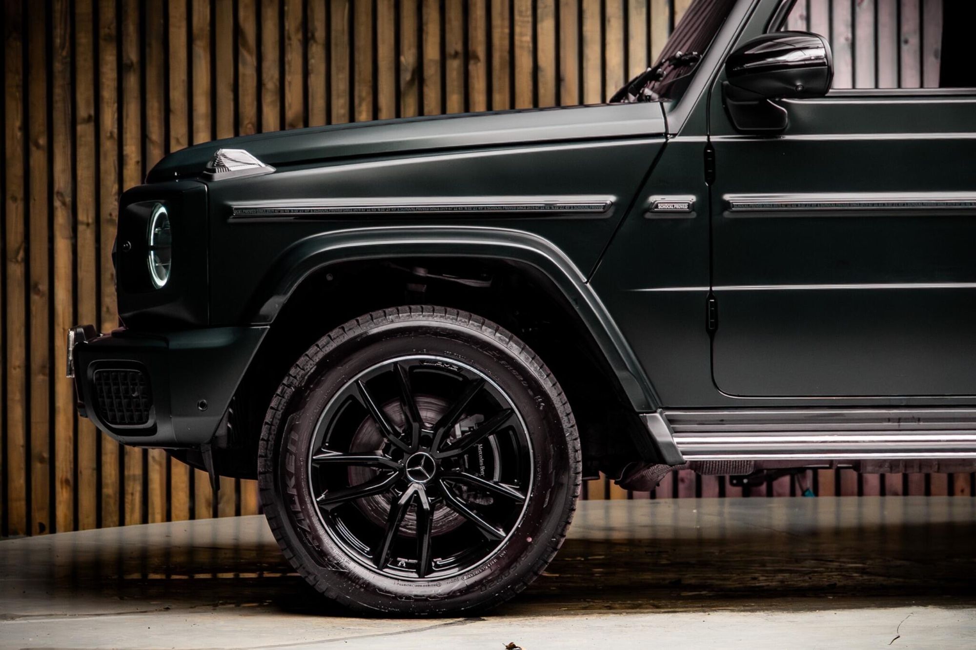 MERCEDES-BENZ G CLASS STATION WAGON G500 AMG Line Premium Plus 5dr 9G-Tronic for sale UK - Slide 9