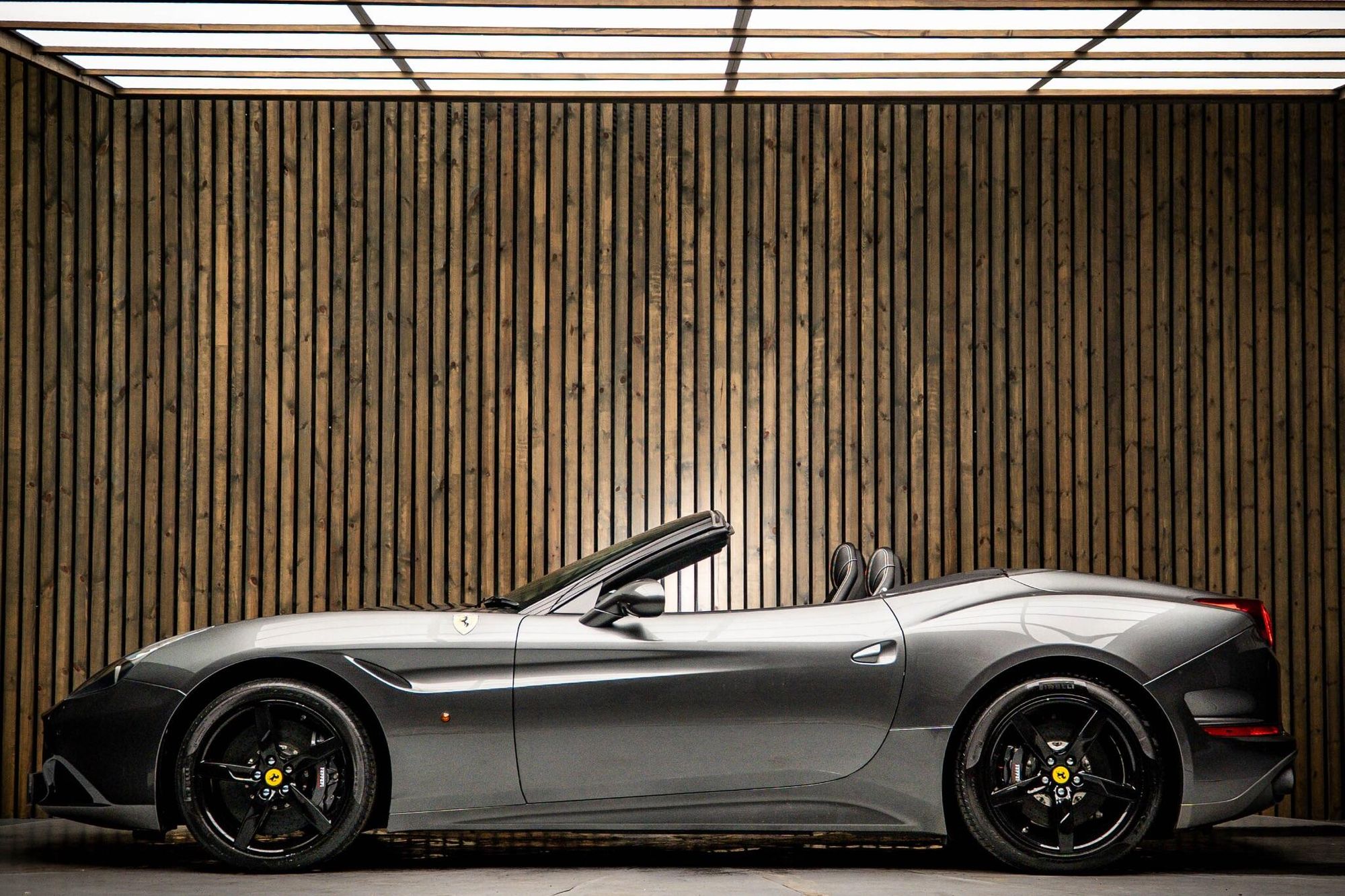 FERRARI CALIFORNIA CONVERTIBLE T 2dr Auto [HELE] for sale UK - Slide 7