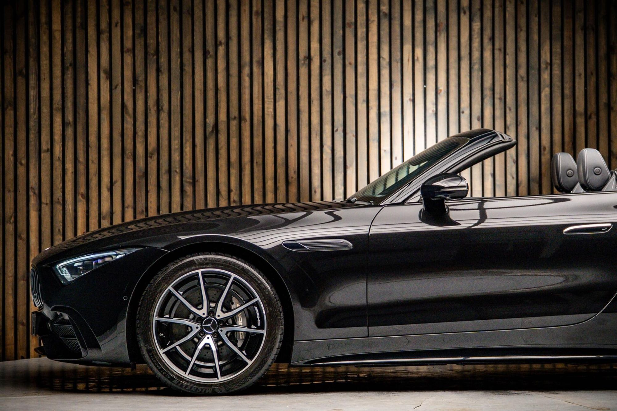 MERCEDES-BENZ SL CLASS SL AMG CONVERTIBLE SL 43 Premium 2dr Auto for sale UK - Slide 9