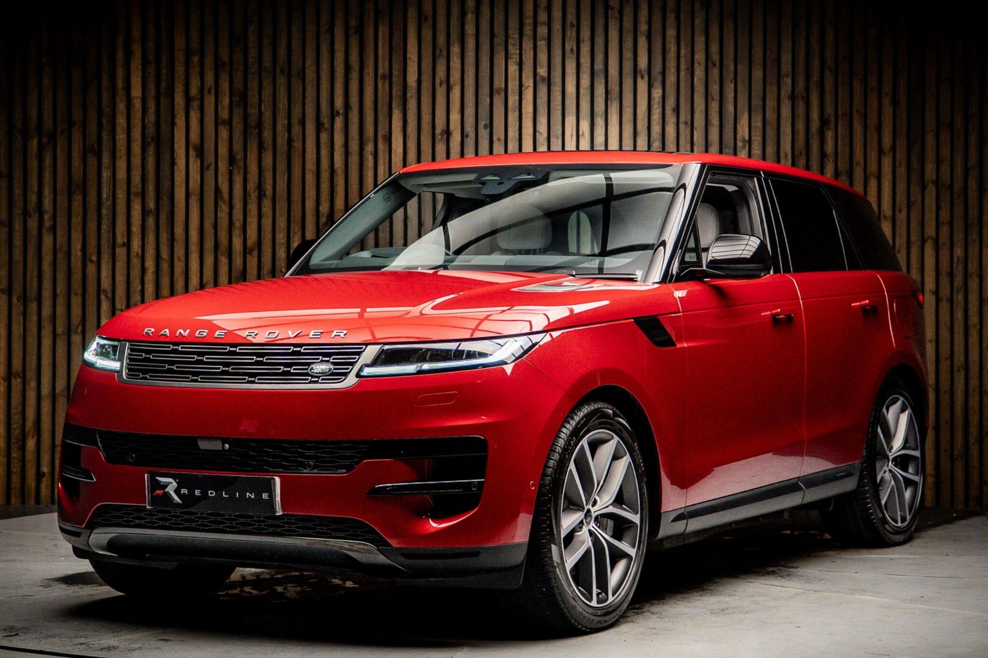 LAND ROVER RANGE ROVER SPORT ESTATE 3.0 P440e SE 5dr Auto for sale UK - Slide 7