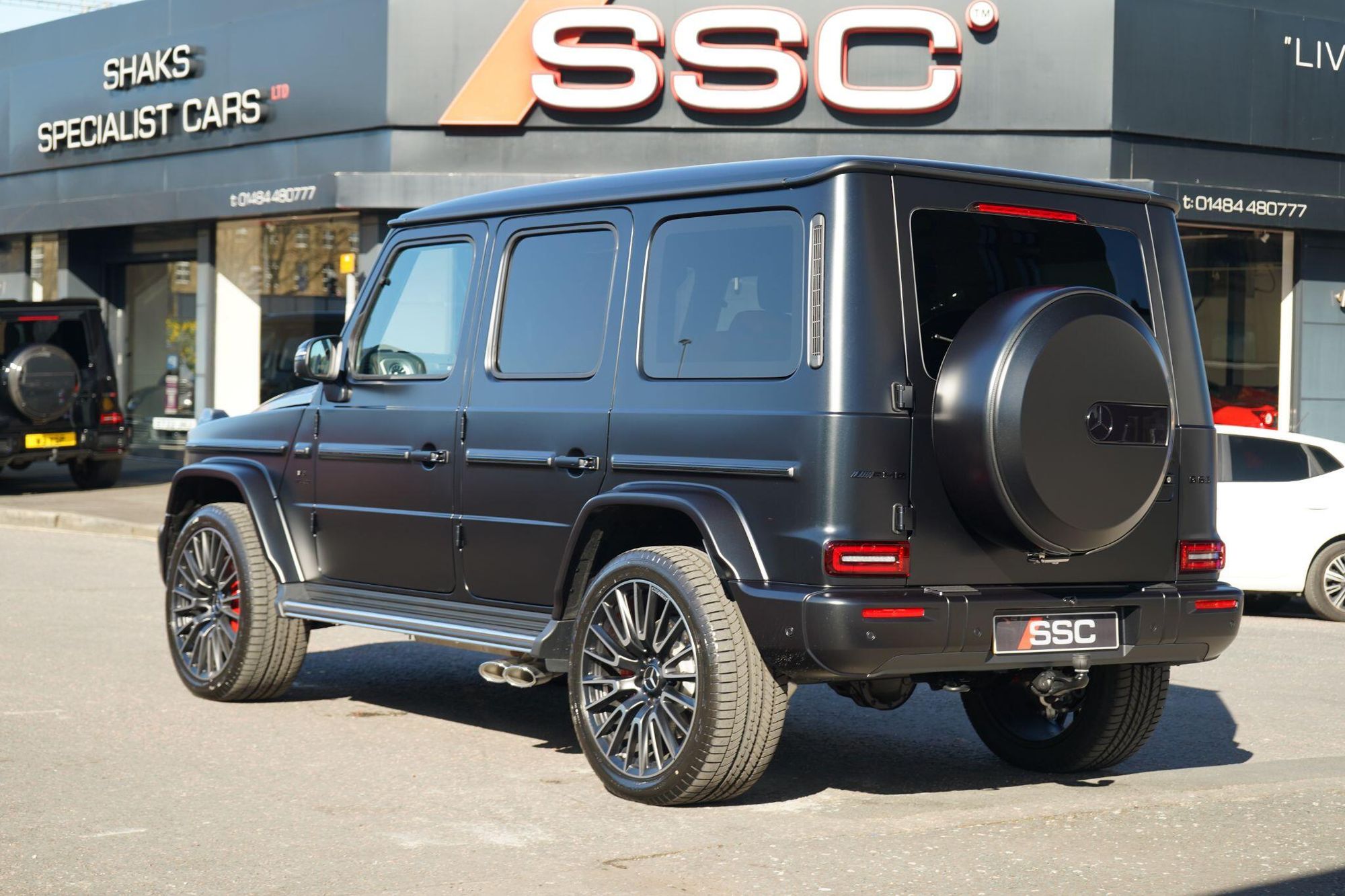 MERCEDES-BENZ G CLASS AMG STATION WAGON SPECIAL EDITIONS G63 Magno Edition 5dr 9G-Tronic for sale UK - Slide 2