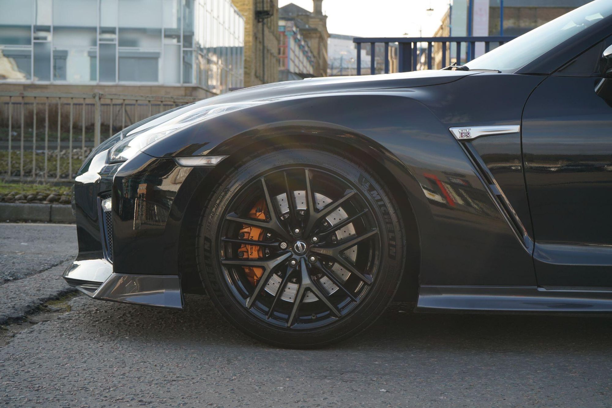 NISSAN GT-R COUPE 3.8 Prestige 2dr Auto for sale UK - Slide 7