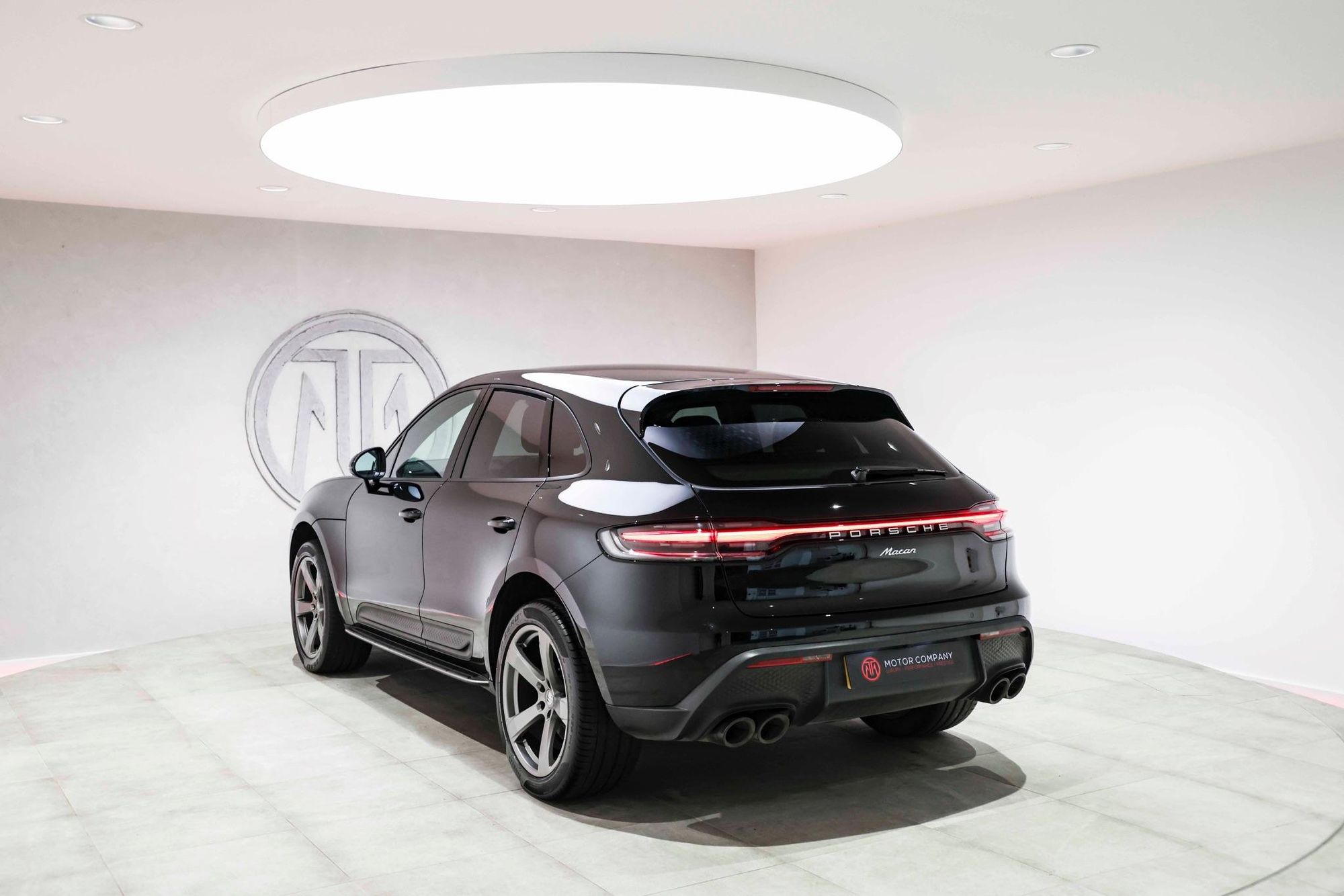 PORSCHE MACAN ESTATE 5dr PDK for sale UK - Slide 10