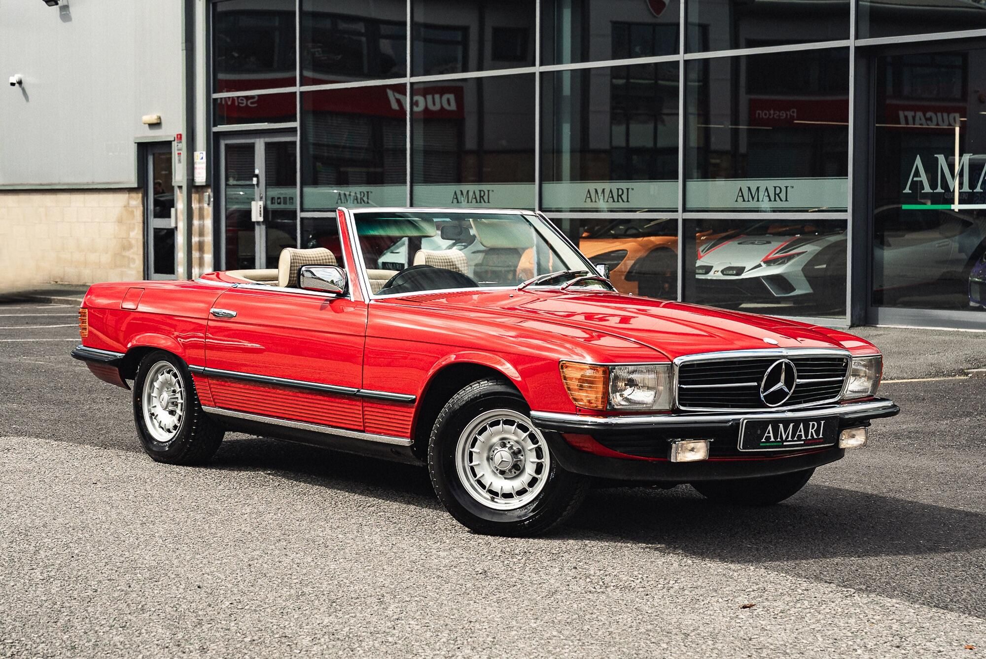 MERCEDES-BENZ SL SERIES ROADSTER 380 SL 2dr Auto for sale UK - Slide 6