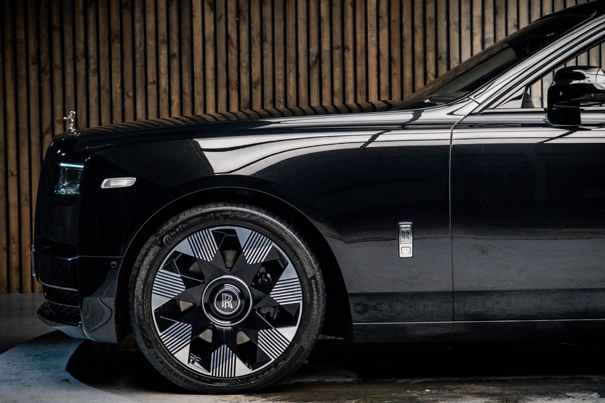 ROLLS-ROYCE PHANTOM SALOON 4dr Auto for sale UK - Slide 9