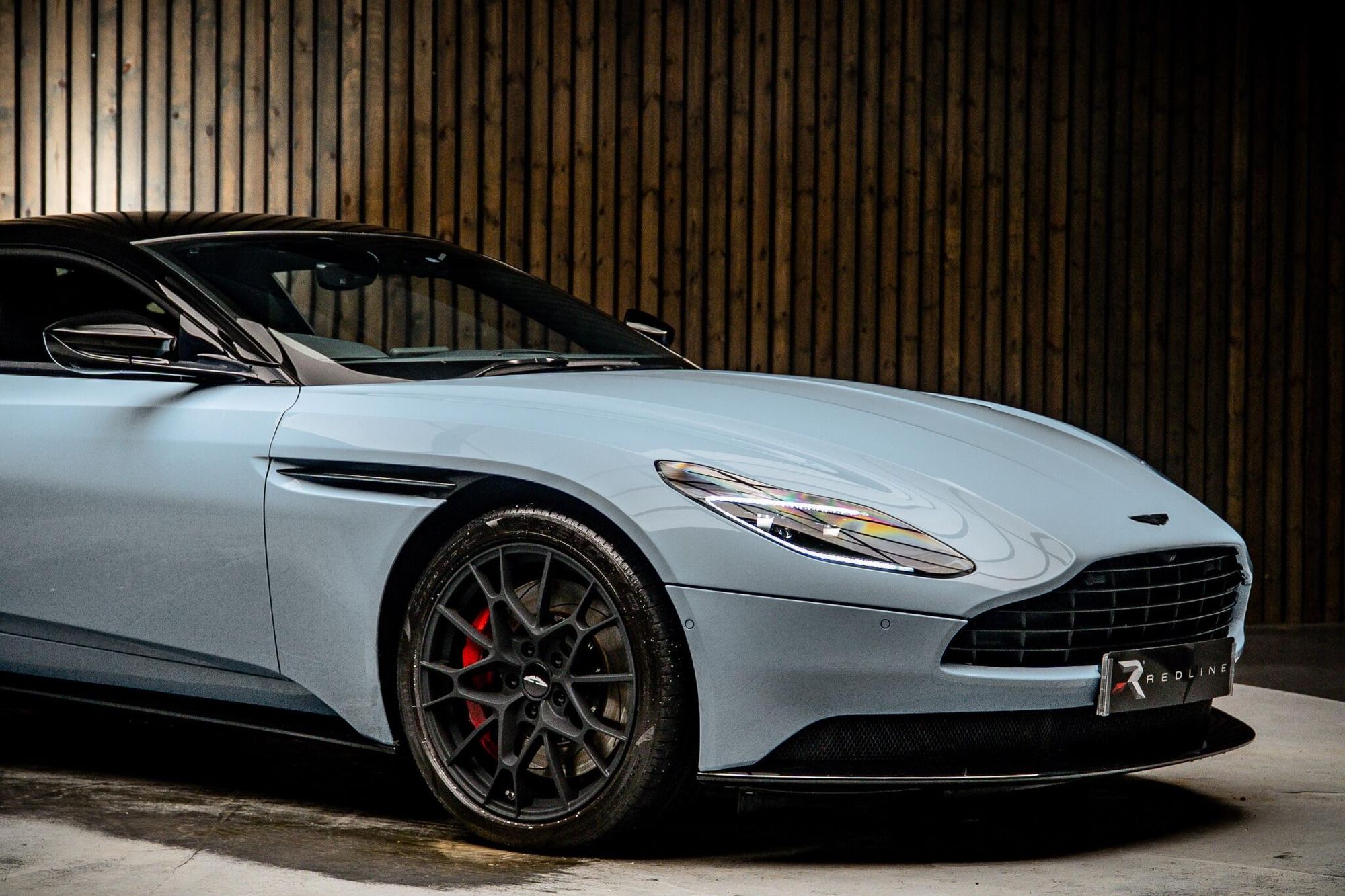 ASTON MARTIN DB11 COUPE V8 528 2dr Touchtronic Auto for sale UK - Slide 10