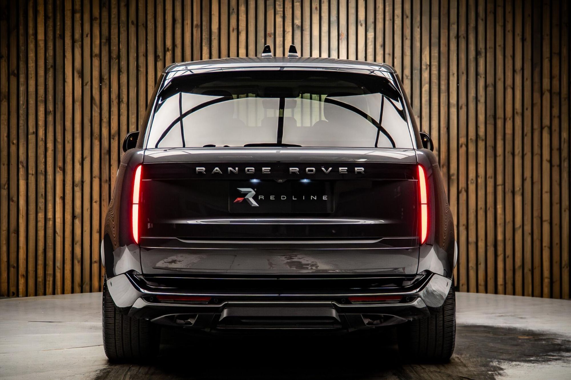 LAND ROVER RANGE ROVER ESTATE 3.0 P460e HSE 4dr Auto for sale UK - Slide 6
