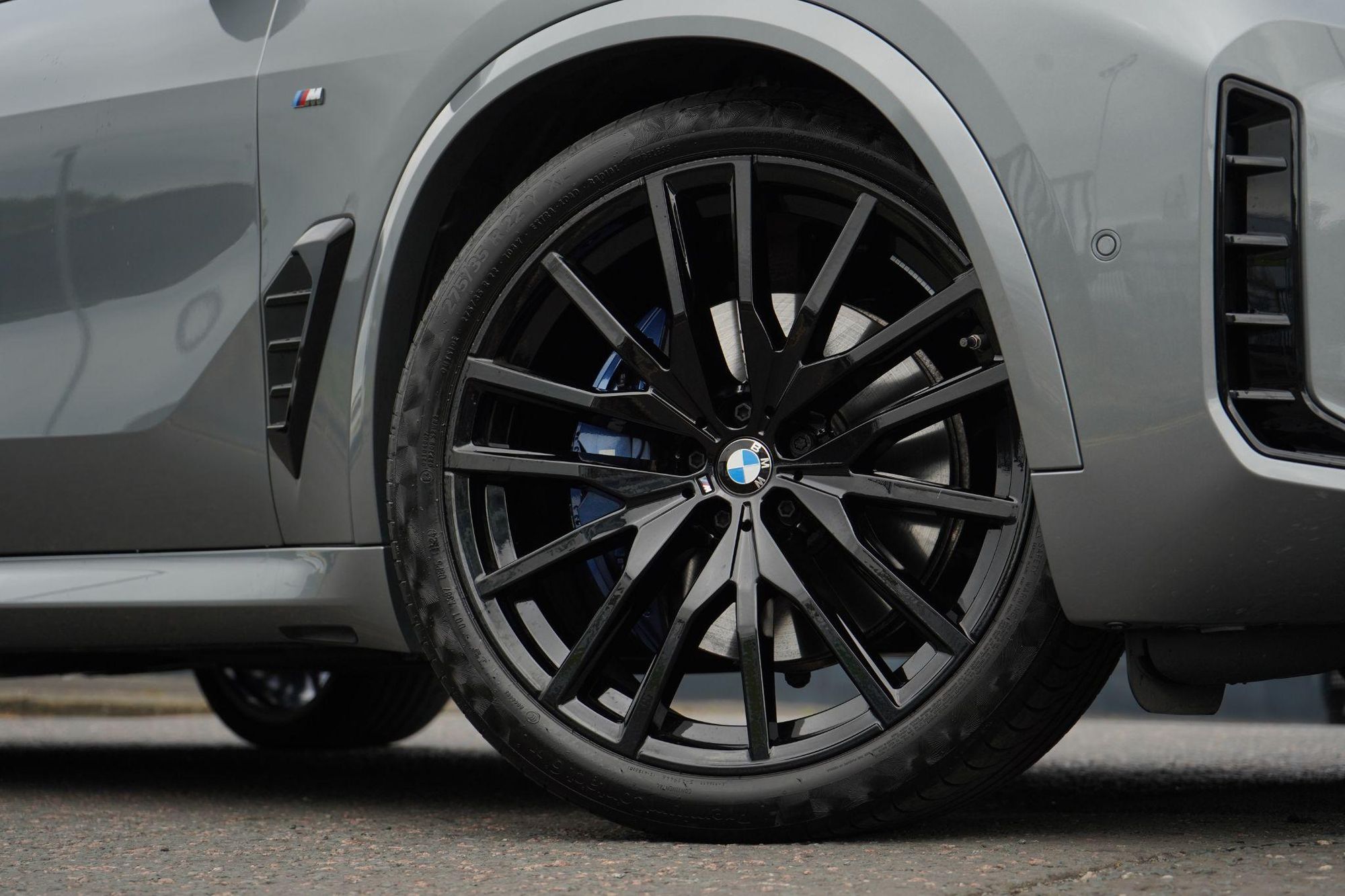 BMW X5 DIESEL ESTATE xDrive30d MHT M Sport 5dr Auto for sale UK - Slide 9