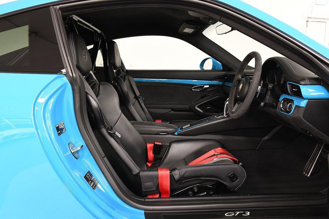 PORSCHE 911 [991] GT COUPE GT3 2dr PDK for sale UK - Slide 6