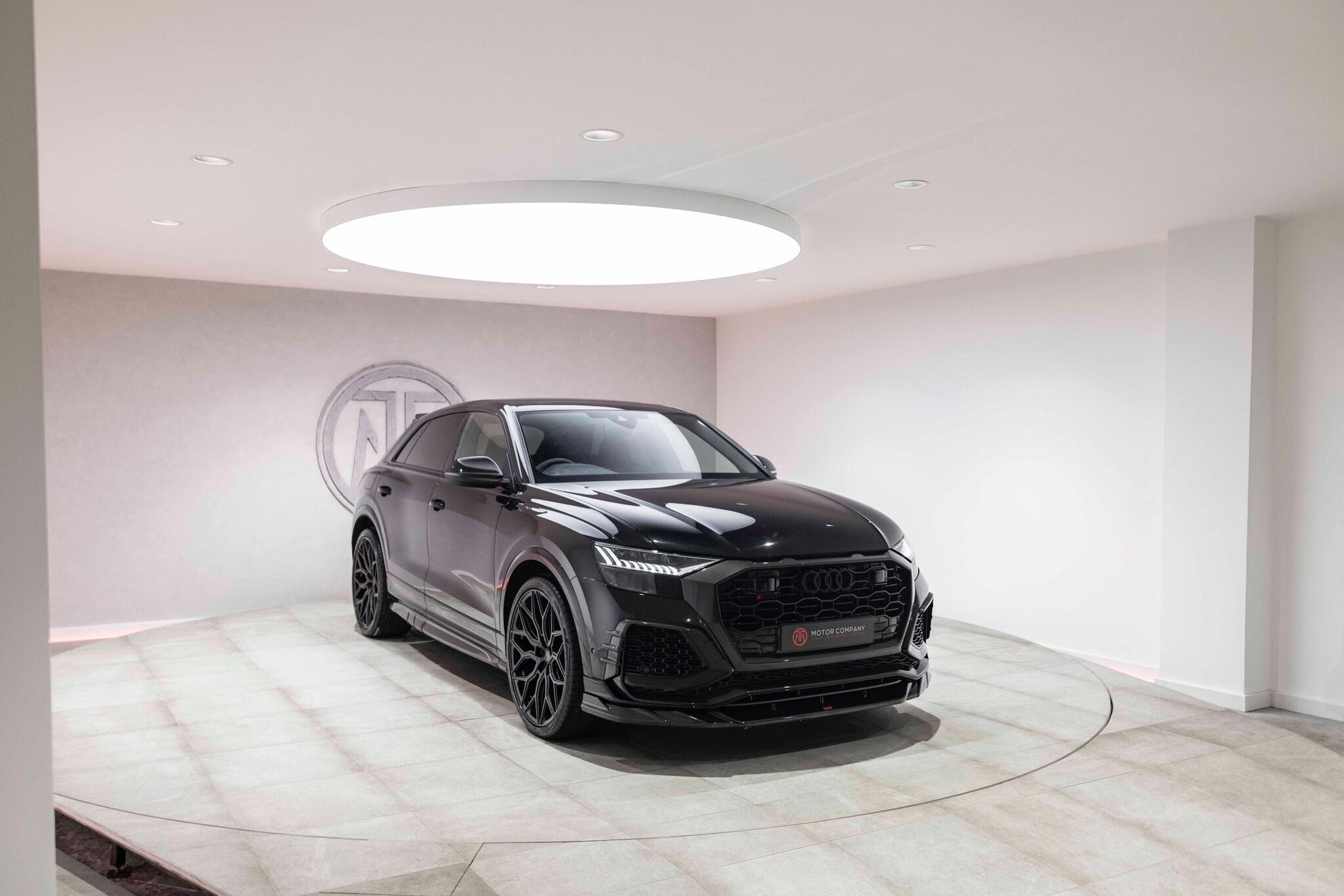 AUDI RS Q8 ESTATE RS Q8 TFSI Quattro Carbon Black 5dr Tiptronic for sale UK - Slide 5