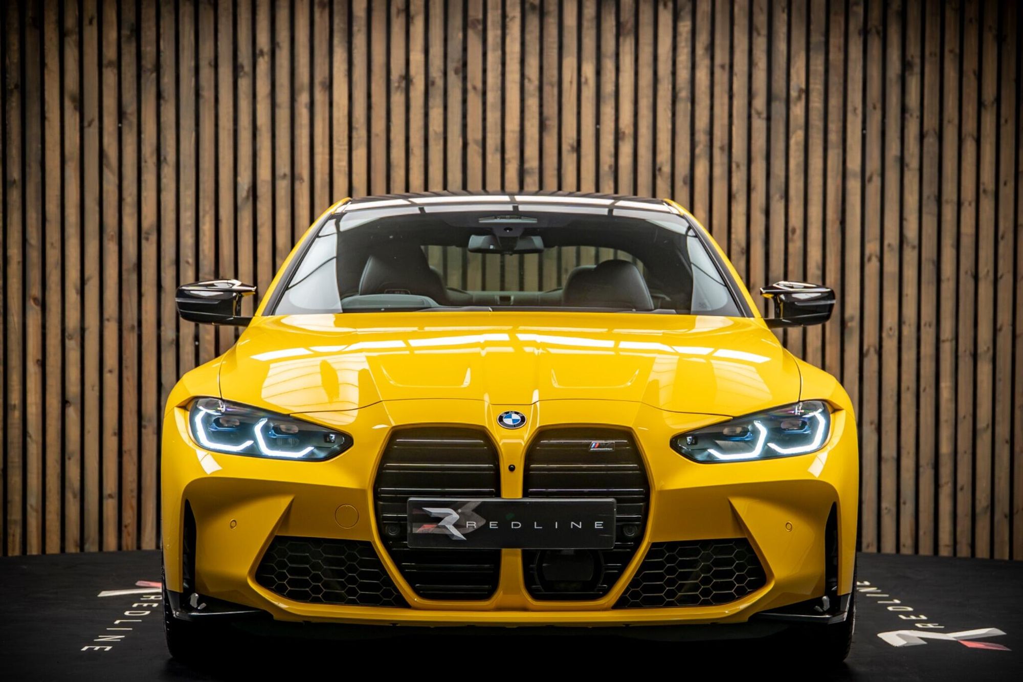 BMW M4 Coupe 3.0 Competition M xDrive 530 Steptronic 2 Door Auto for sale UK - Slide 5
