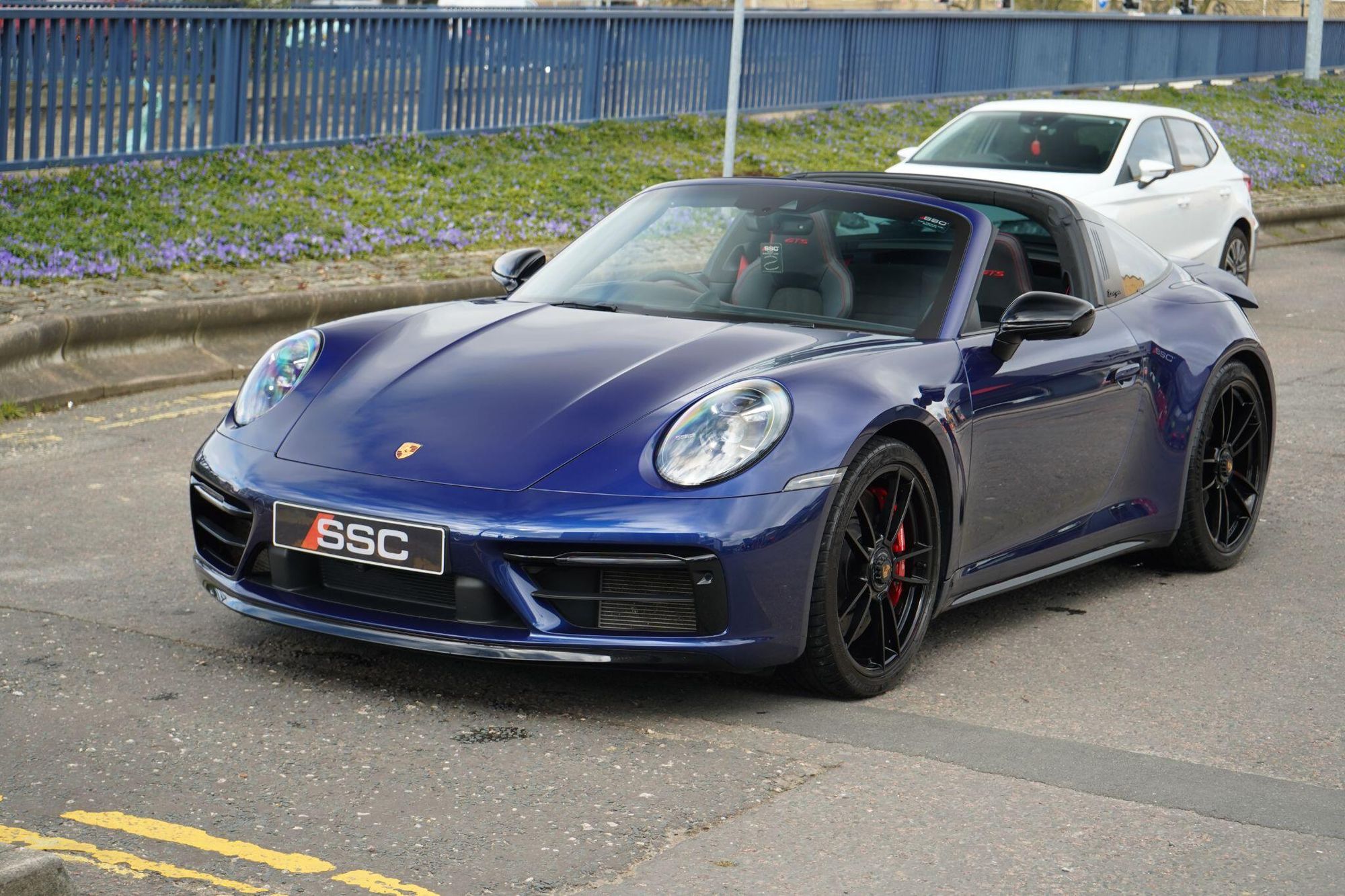 PORSCHE 911 [992] CARRERA 4 CABRIOLET GTS 2dr PDK for sale UK - Slide 7